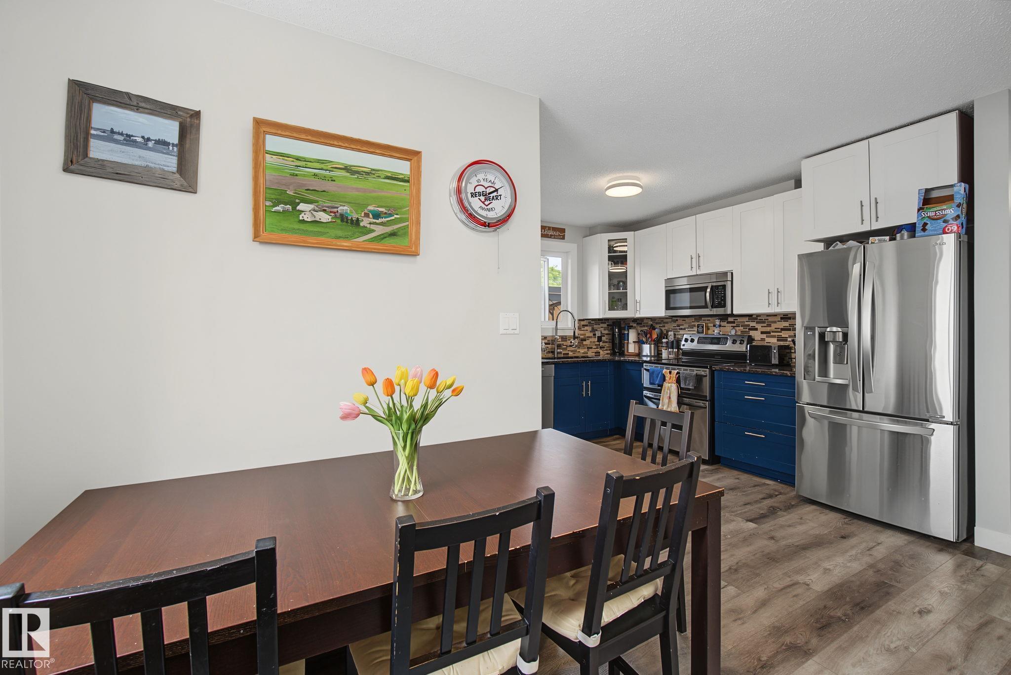 Photo 9 at 3622 115 Avenue NW, Beverly Heights, Edmonton