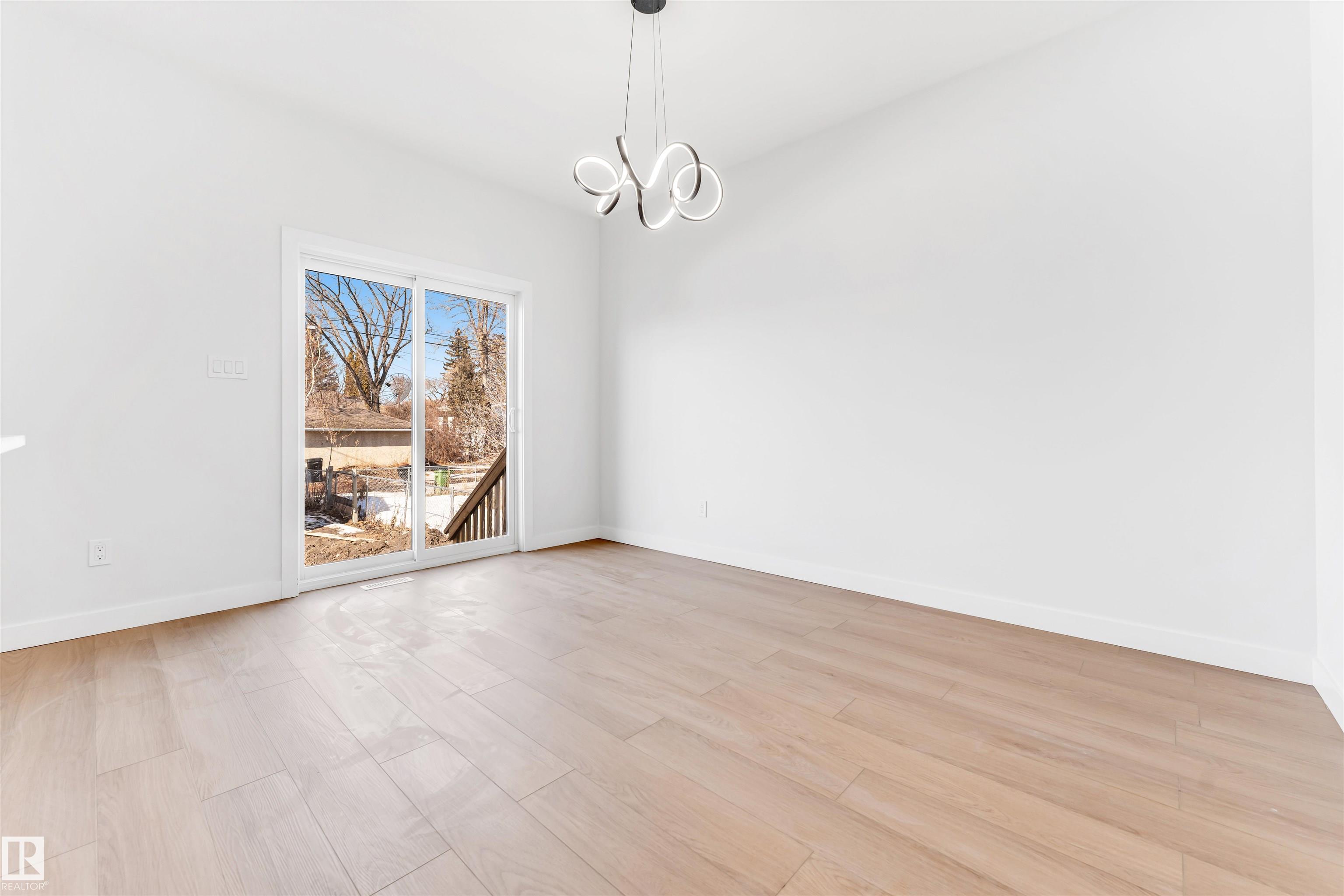 Photo 13 at 10964 157 Street NW, Mayfield, Edmonton