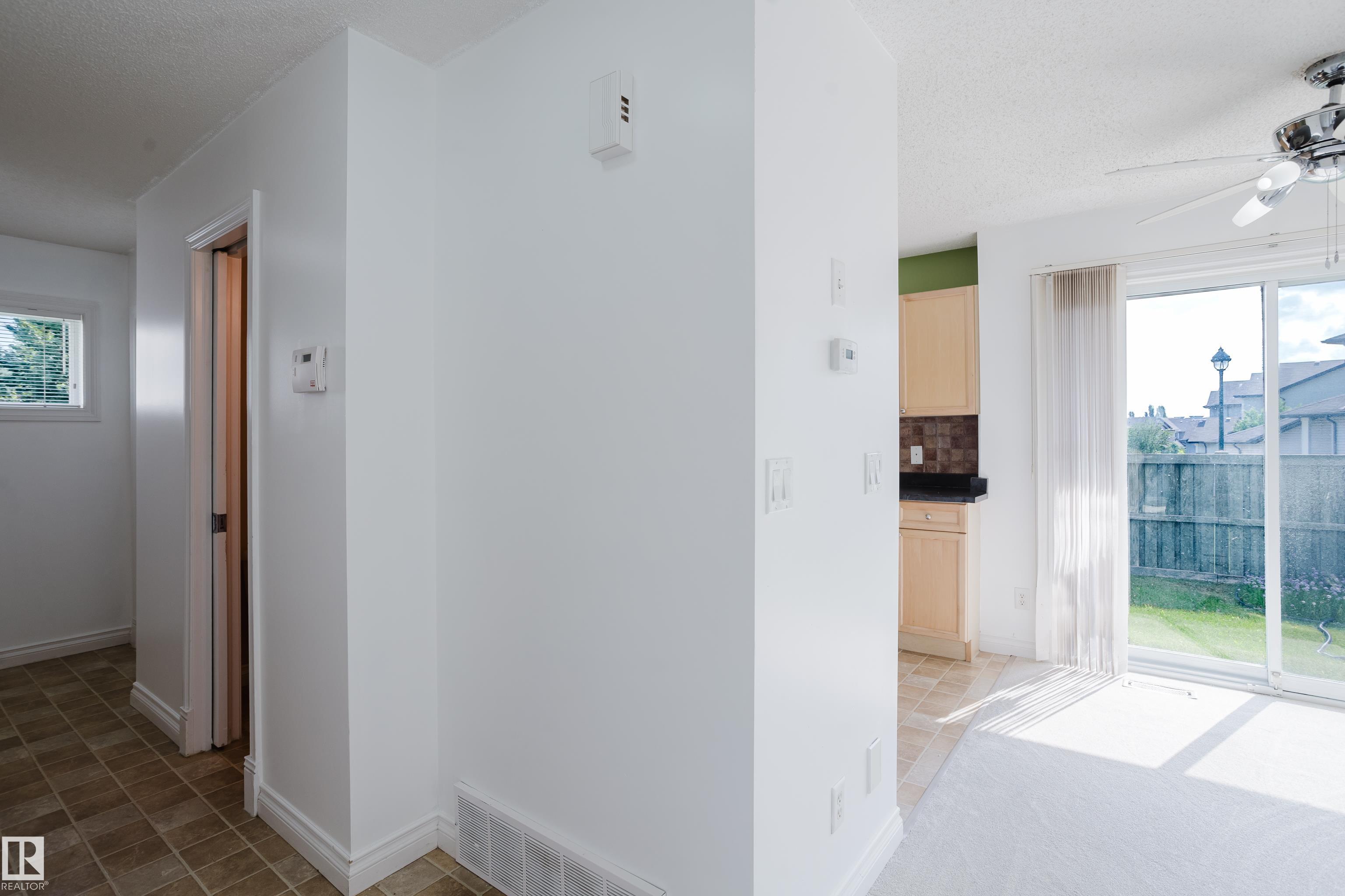 Photo 6 at 85 - 12050 17 Avenue SW, Rutherford, Edmonton