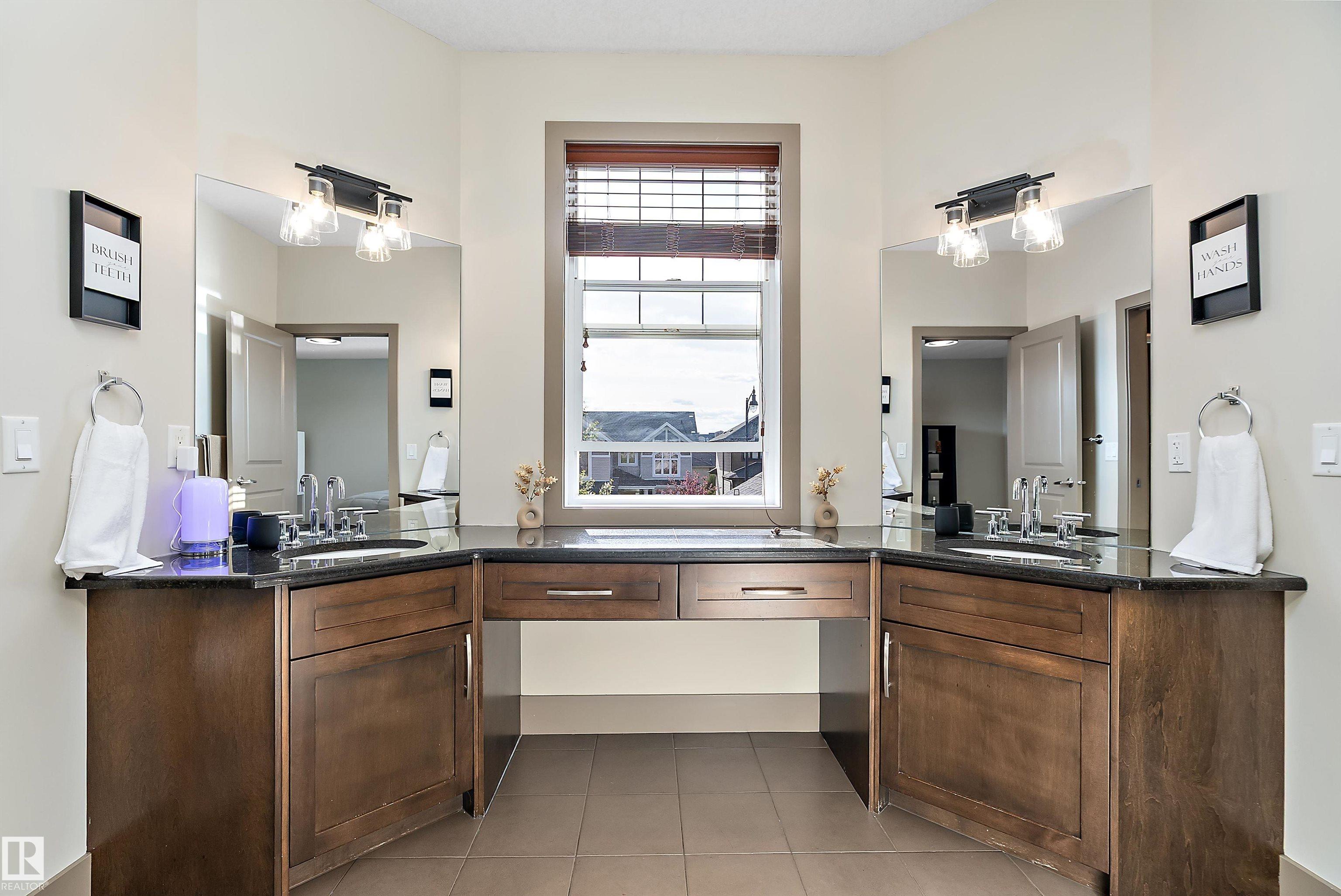 Photo 34 at 6411 Mann crest NW, MacTaggart, Edmonton