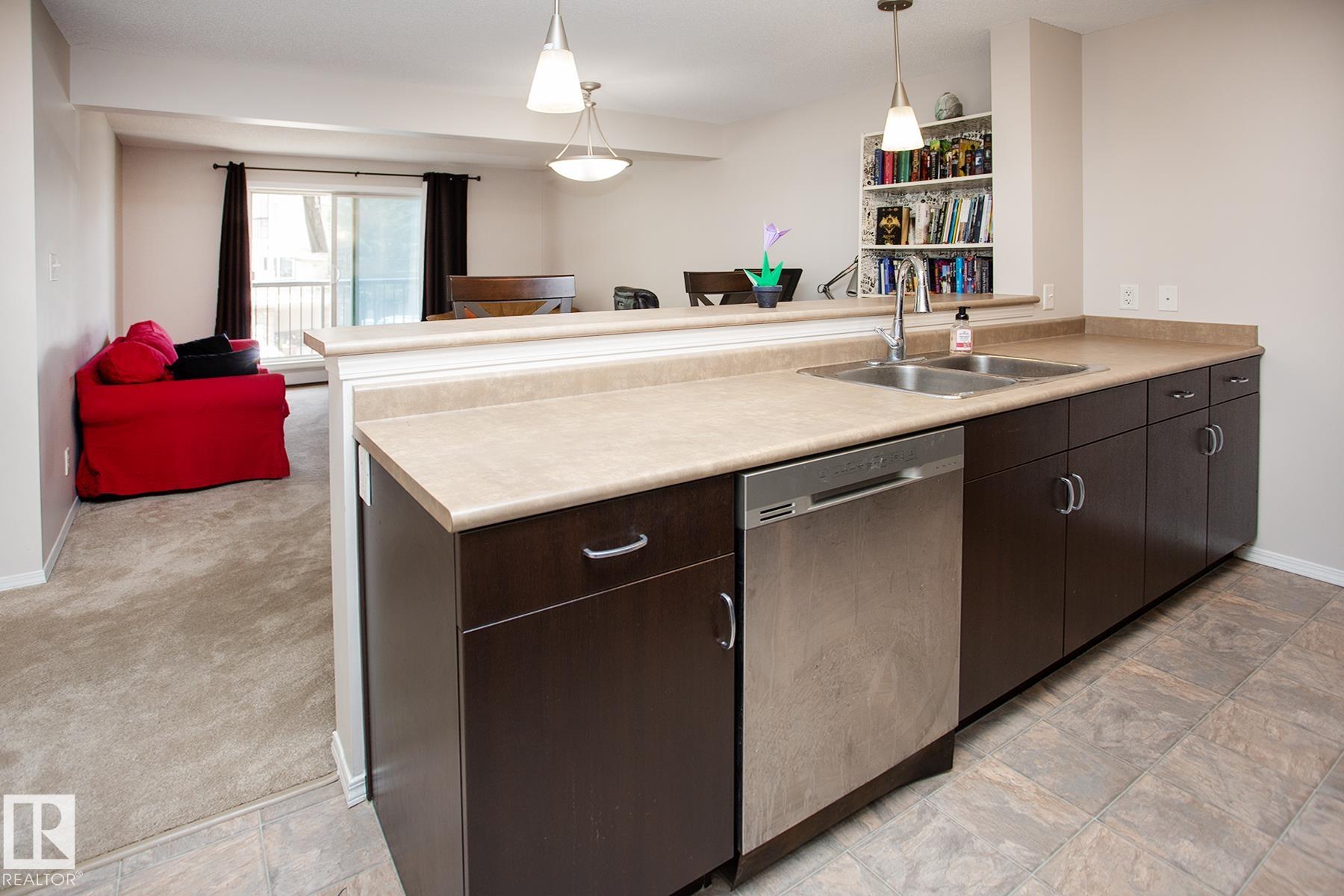 Photo 10 at 235 - 1180 Hyndman Road NW, Canon Ridge, Edmonton