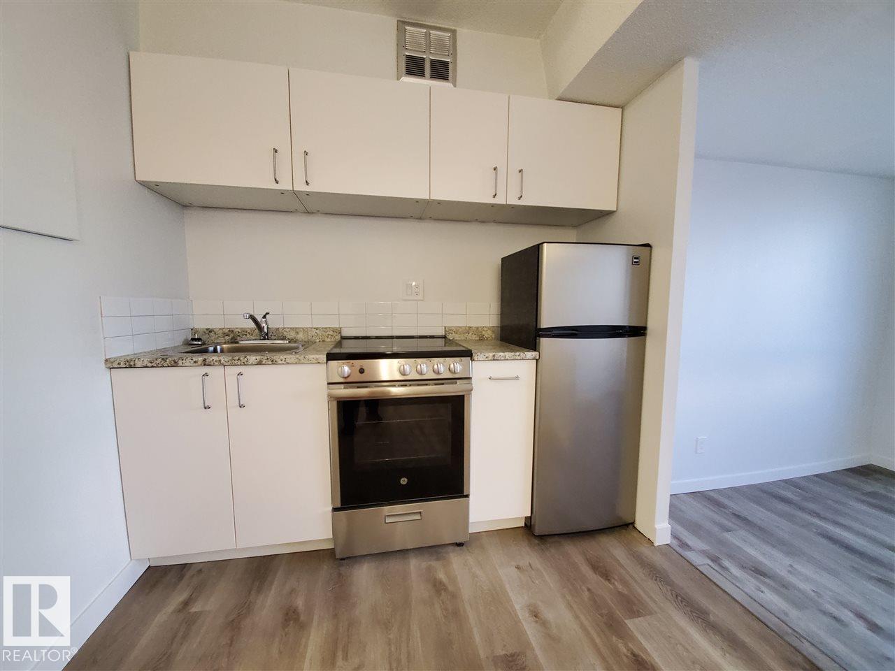 614 - 10160 114 Street NW, Wîhkwêntôwin, Edmonton