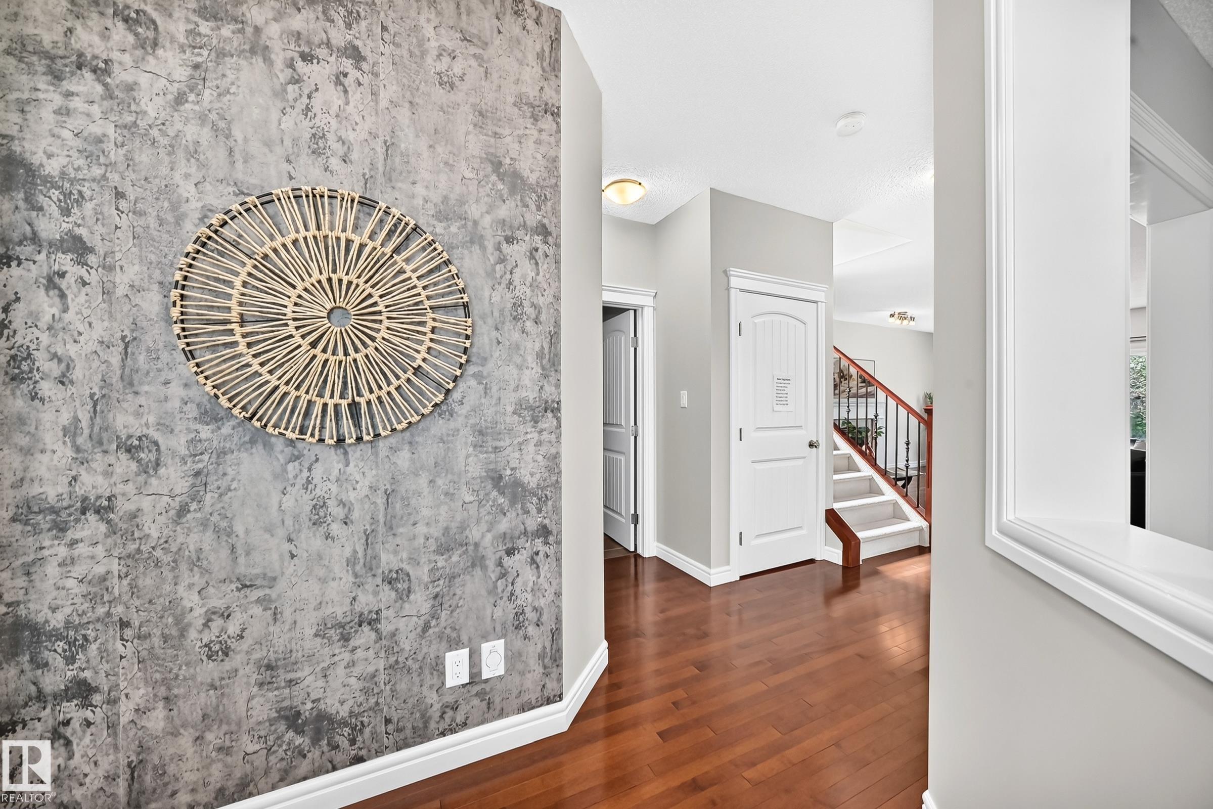 1330 114b Street SW, Rutherford, Edmonton