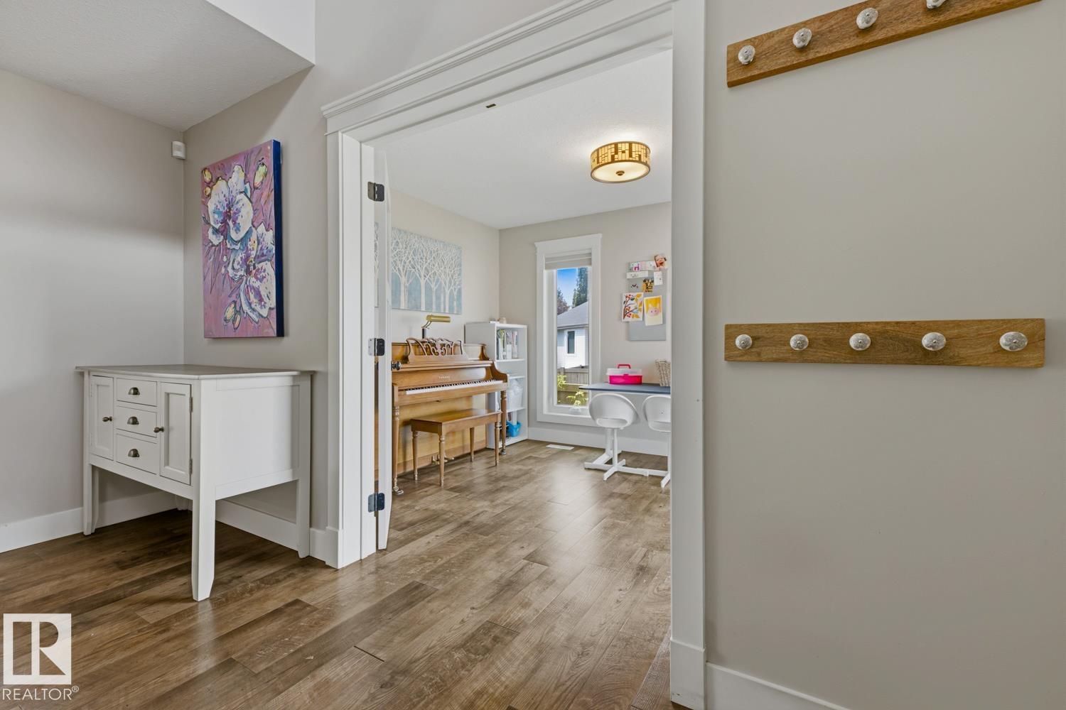 Photo 6 at 48 Ridgeview Court, The Ridge, Sherwood Park