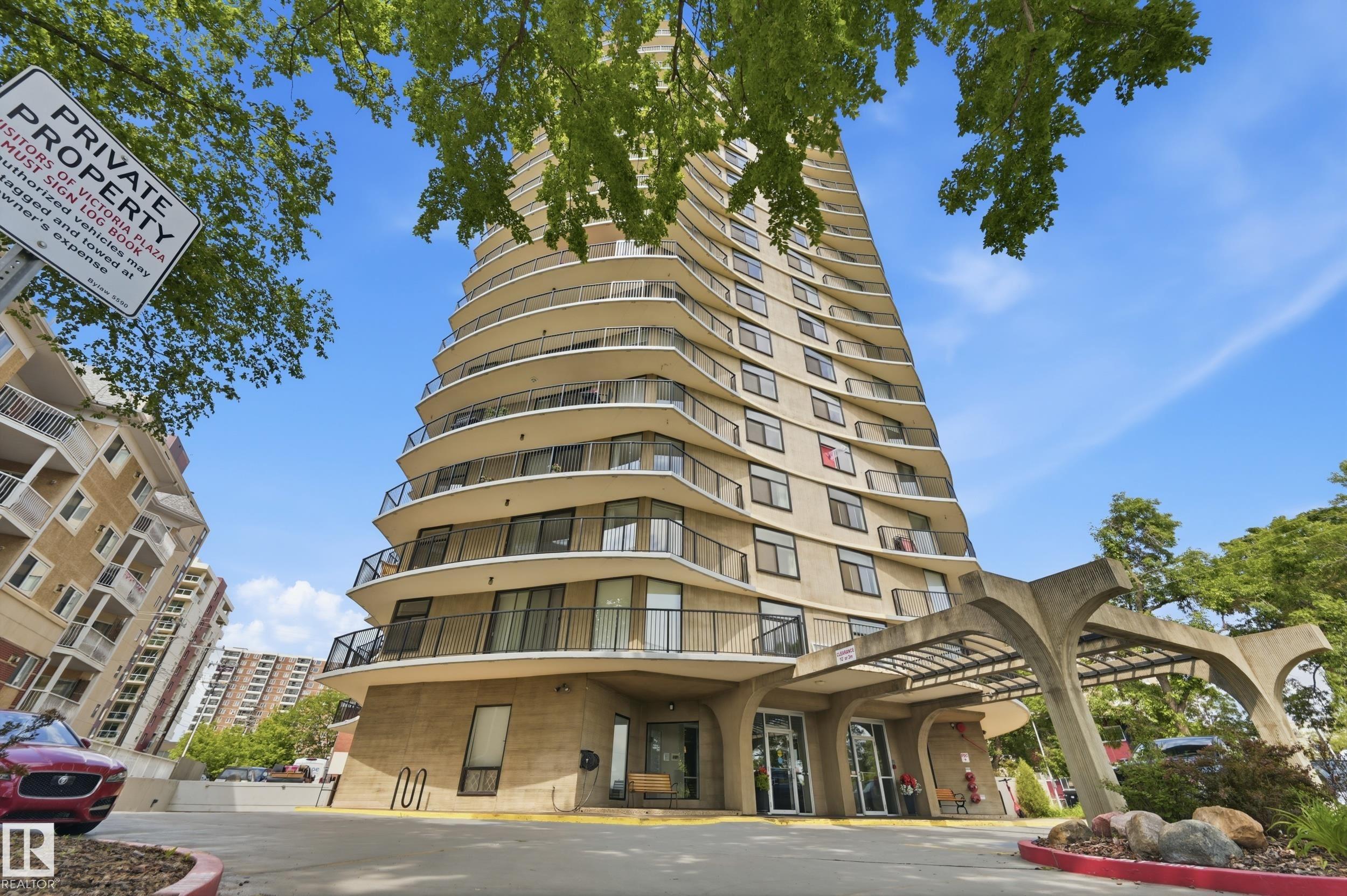 504 - 11710 100 Avenue NW, Wîhkwêntôwin, Edmonton