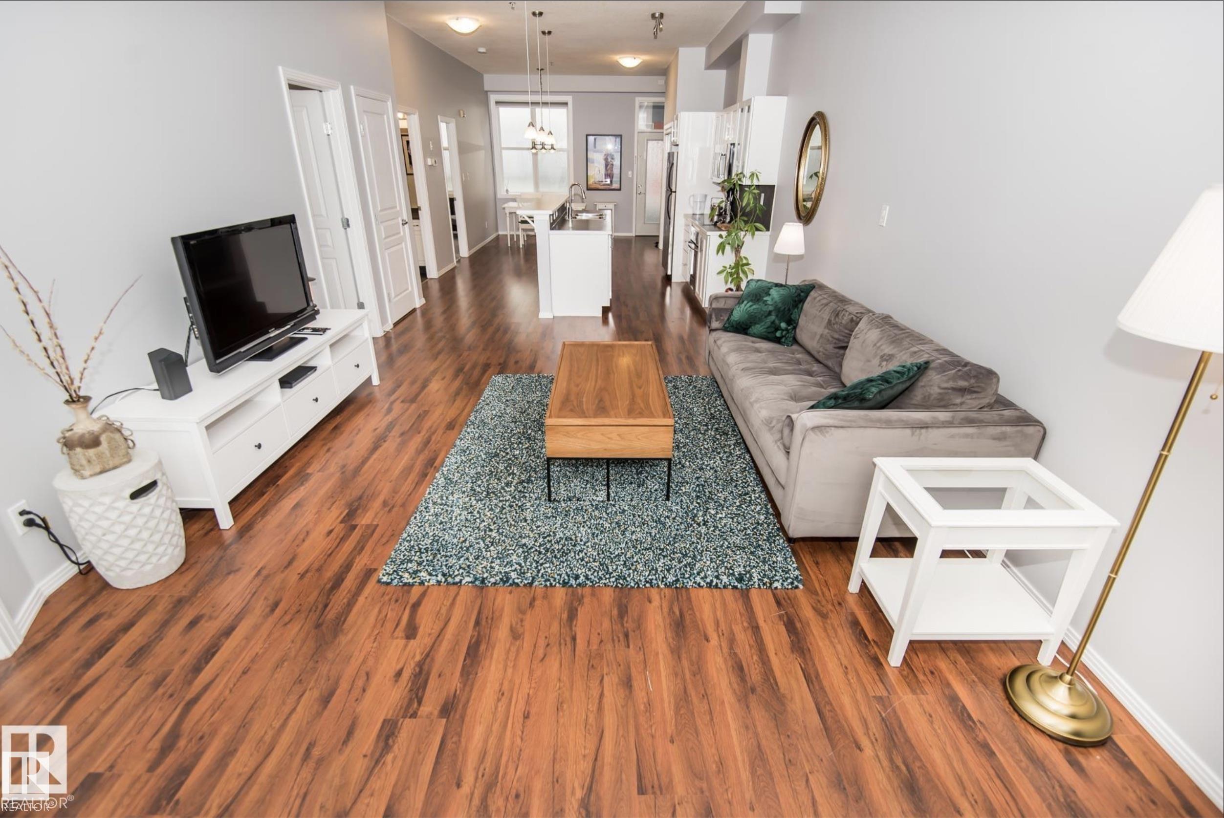415 - 10147 112 Street NW, Wîhkwêntôwin, Edmonton