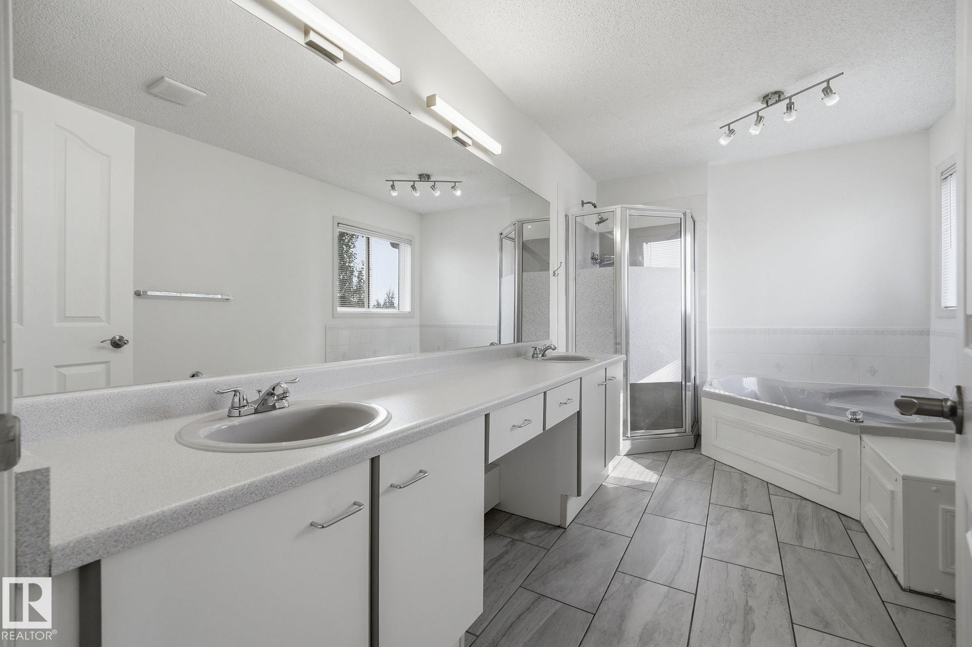 Photo 24 at 8 - 10 Devon Close, Deer Ridge, St. Albert