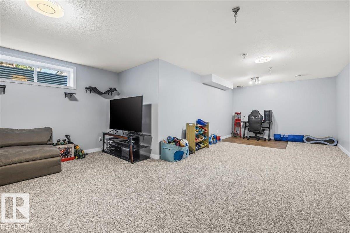Photo 31 at 9722 87 Street, Morinville