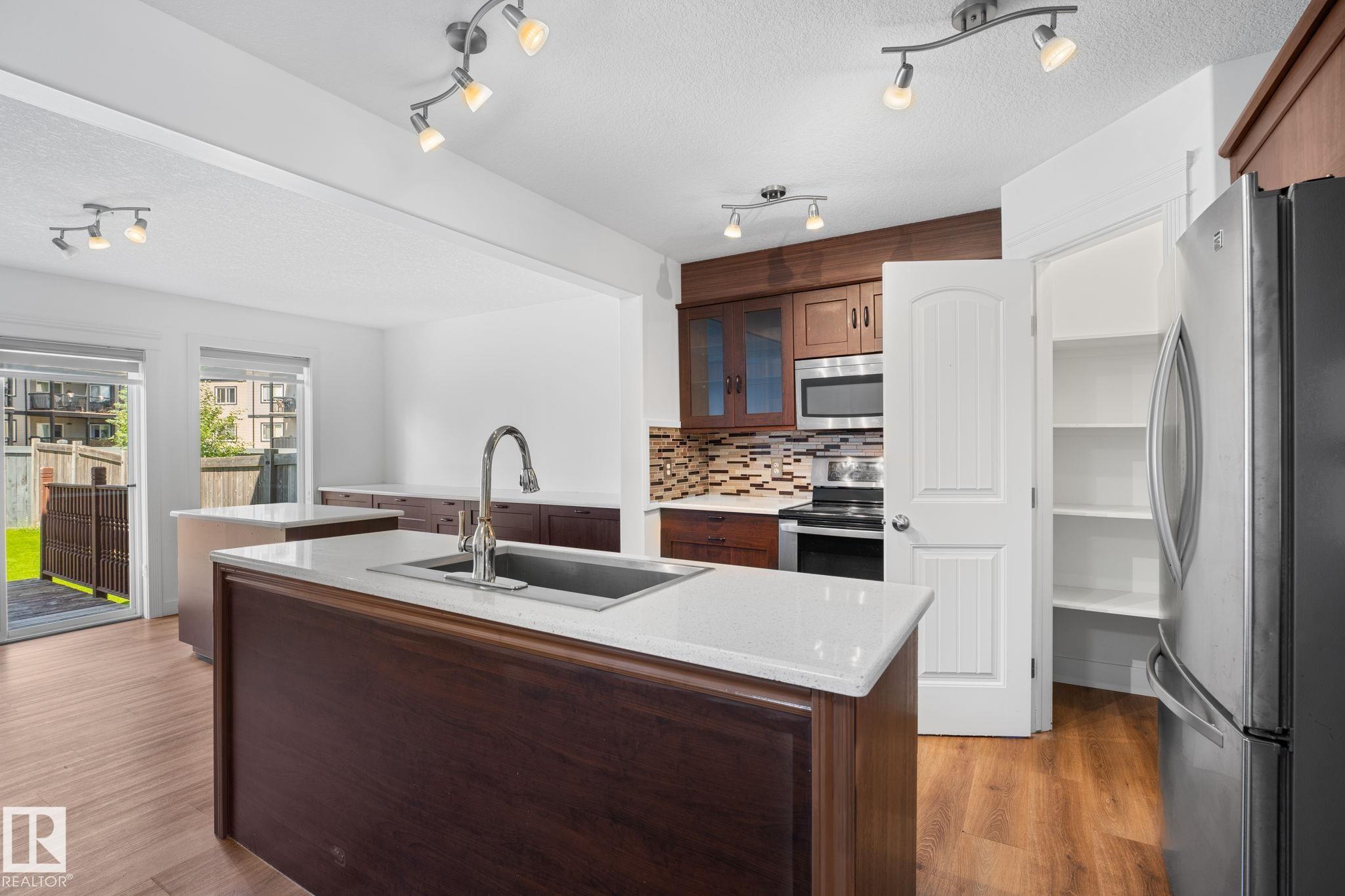 Picture for 5964 164 AV NW