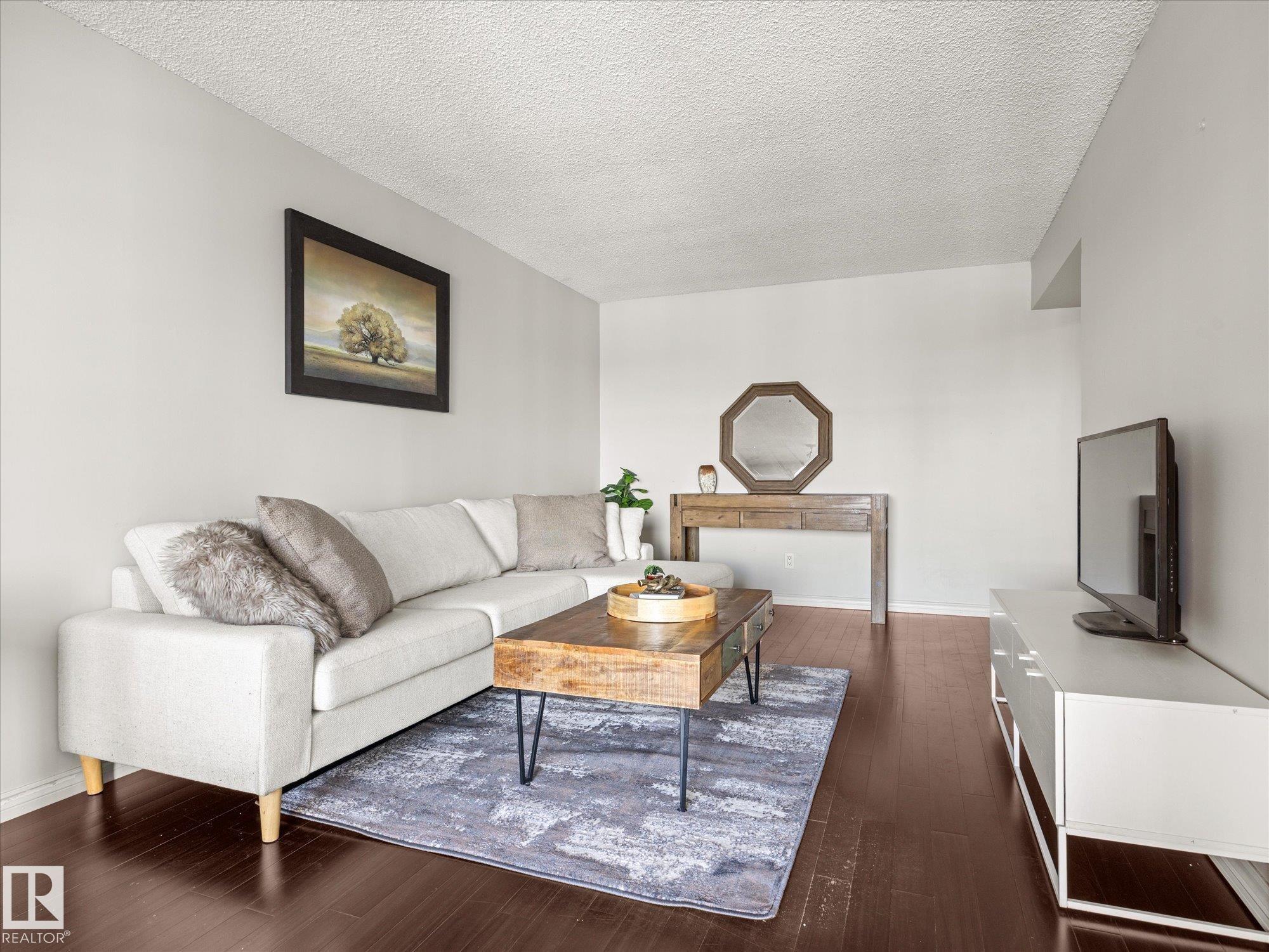 1601 - 9725 106 Street NW, Downtown, Edmonton
