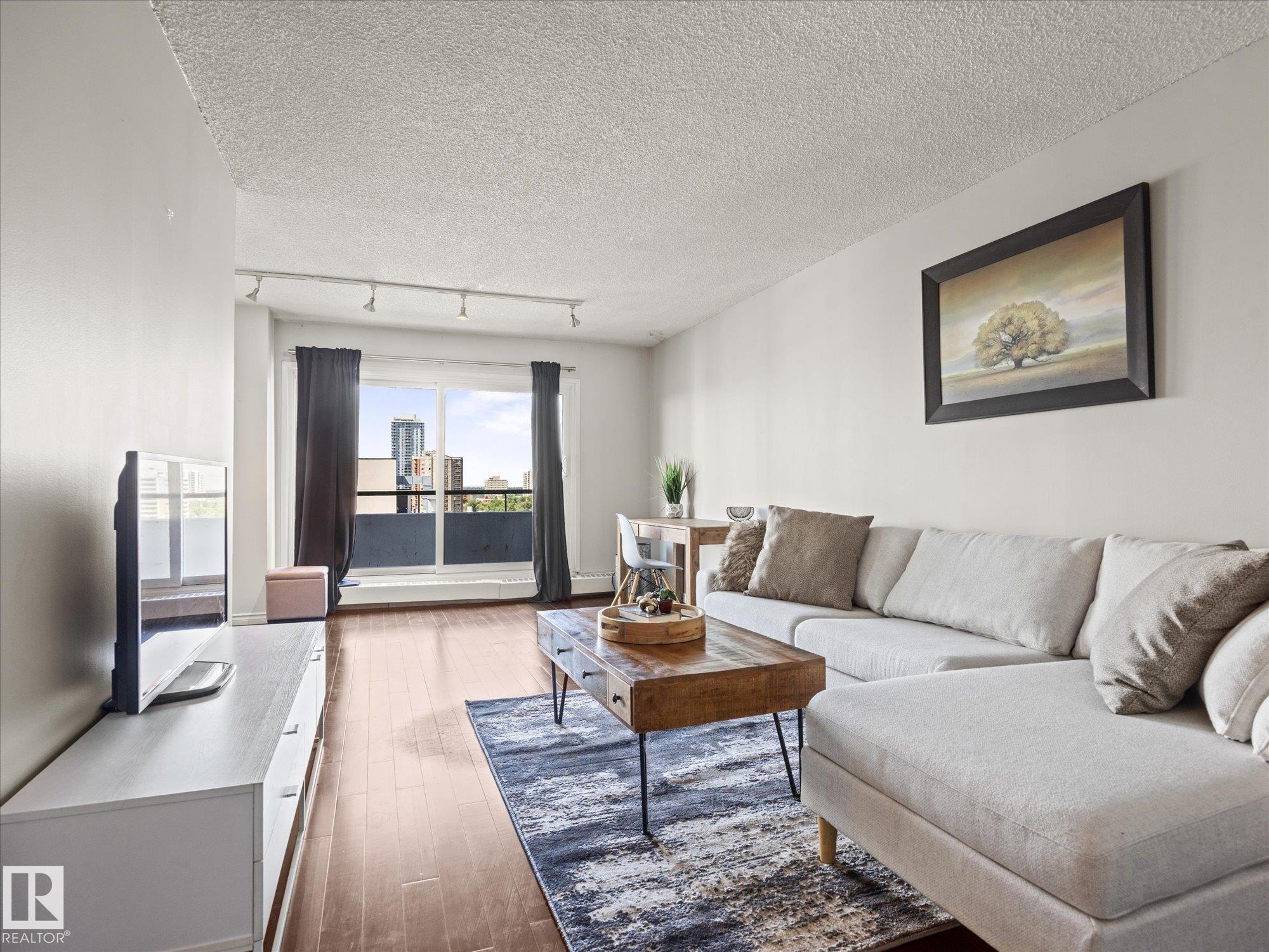 1601 - 9725 106 Street NW, Downtown, Edmonton