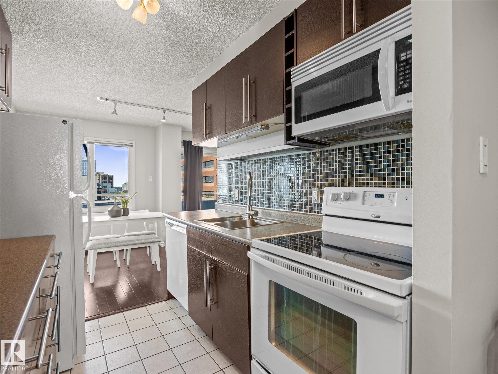 Photo 9 at 1601 - 9725 106 Street NW, Downtown, Edmonton