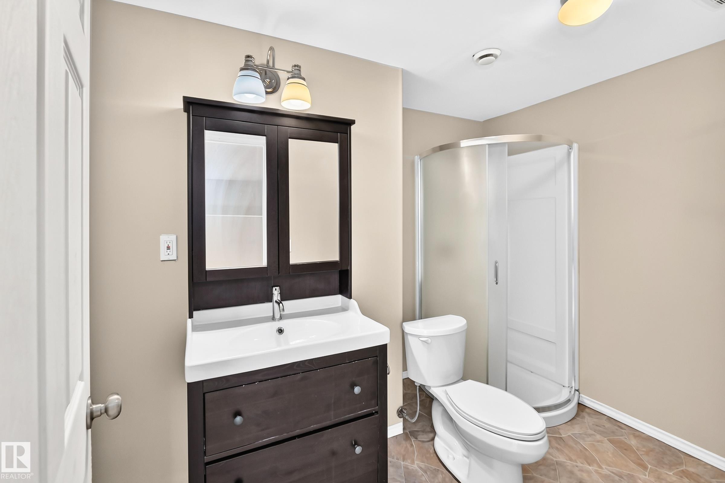 Photo 41 at 1941 Chapman Road SW, Chappelle Area, Edmonton