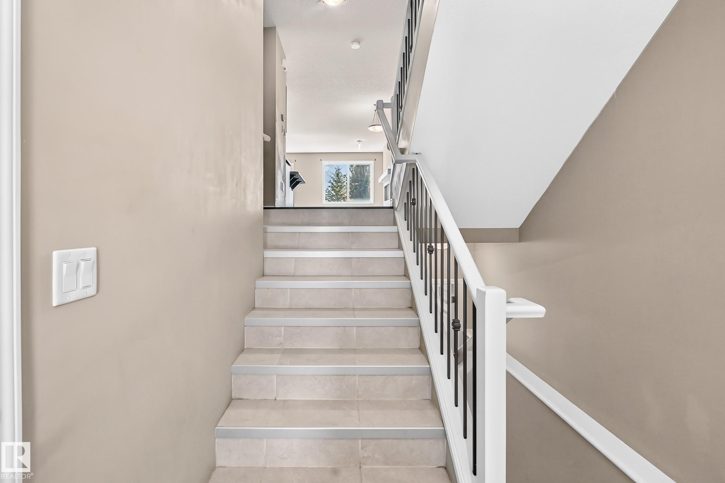 Photo 6 at 1941 Chapman Road SW, Chappelle Area, Edmonton