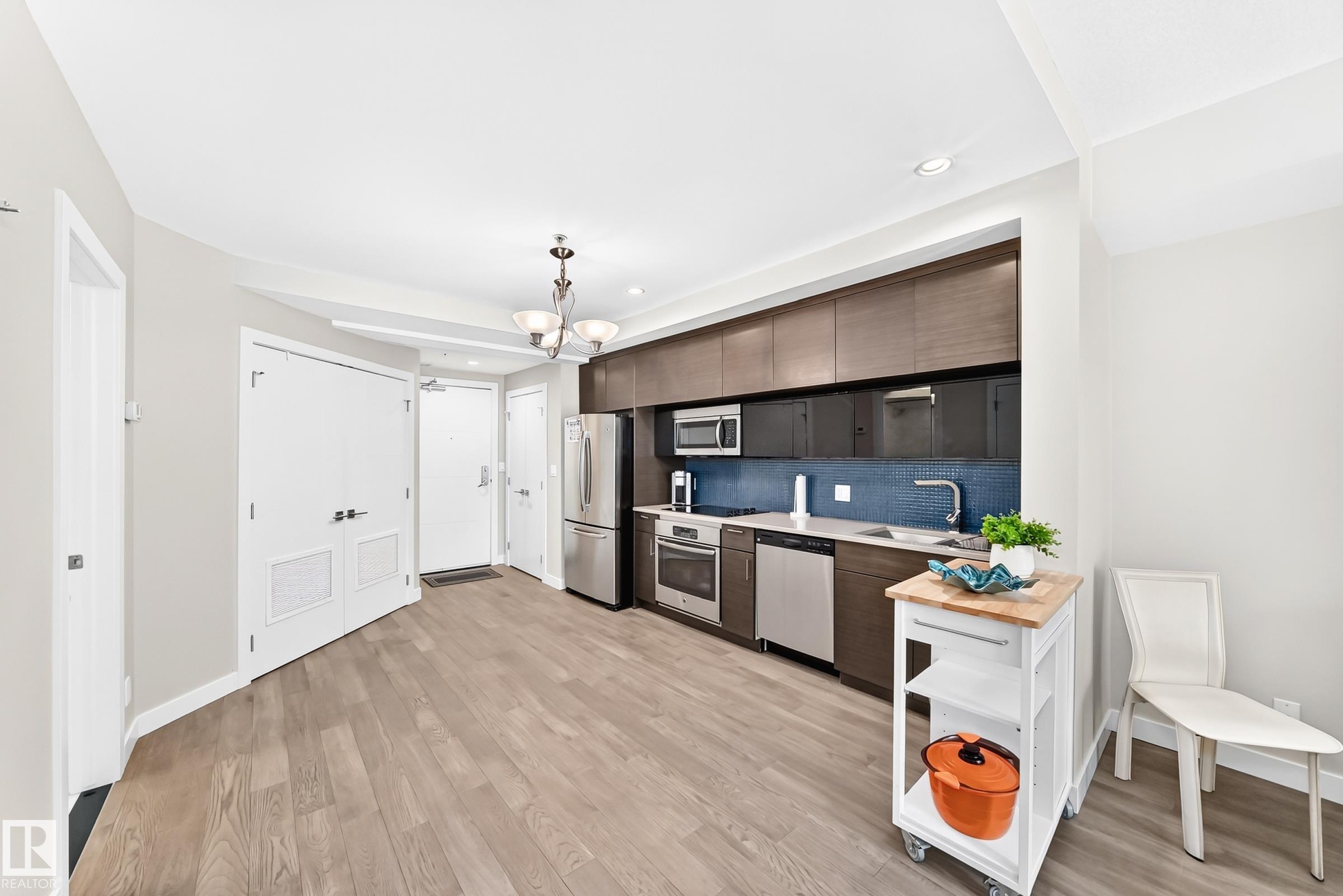 103 - 11710 87 Avenue NW, Windsor Park, Edmonton