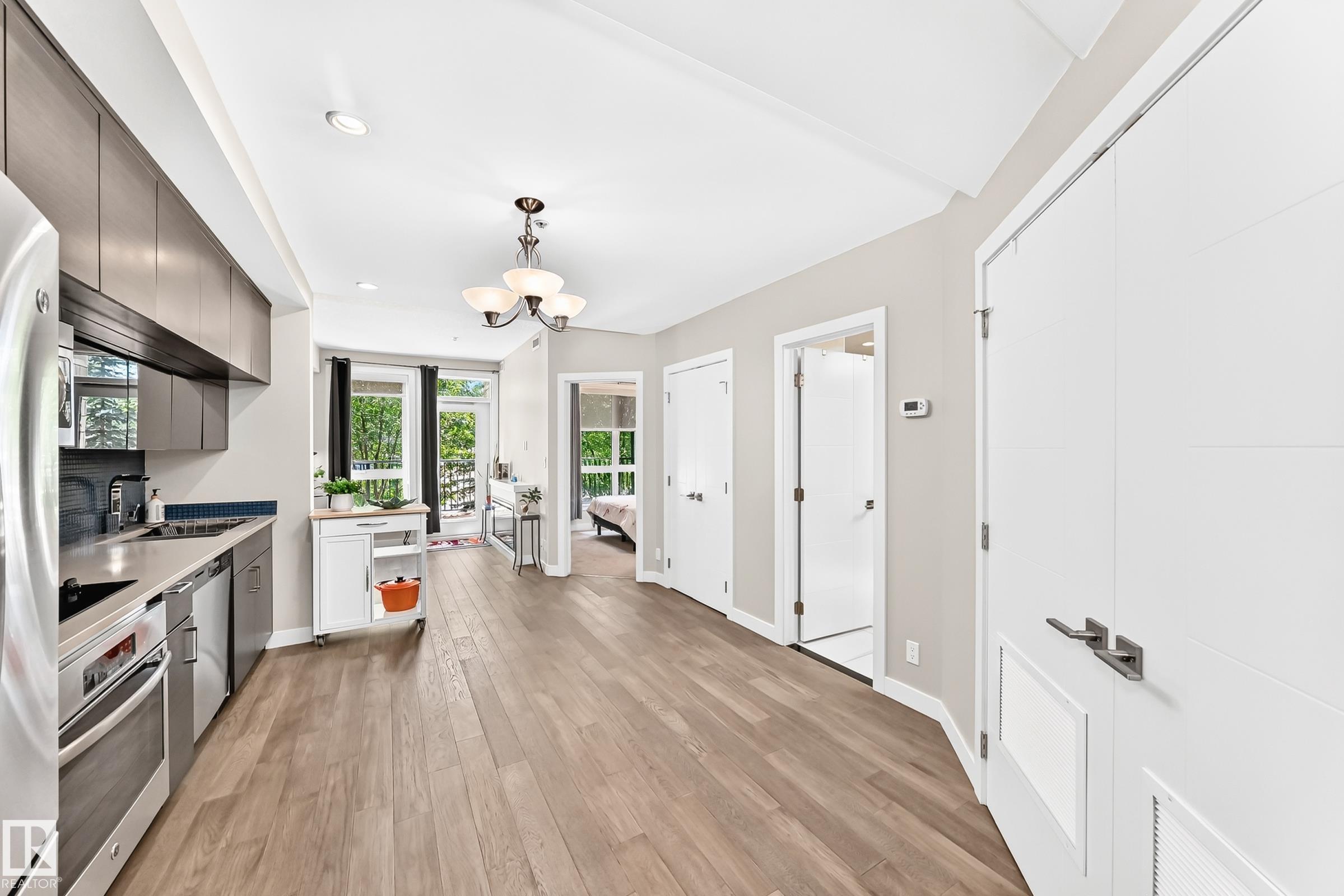 Photo 6 at 103 - 11710 87 Avenue NW, Windsor Park, Edmonton