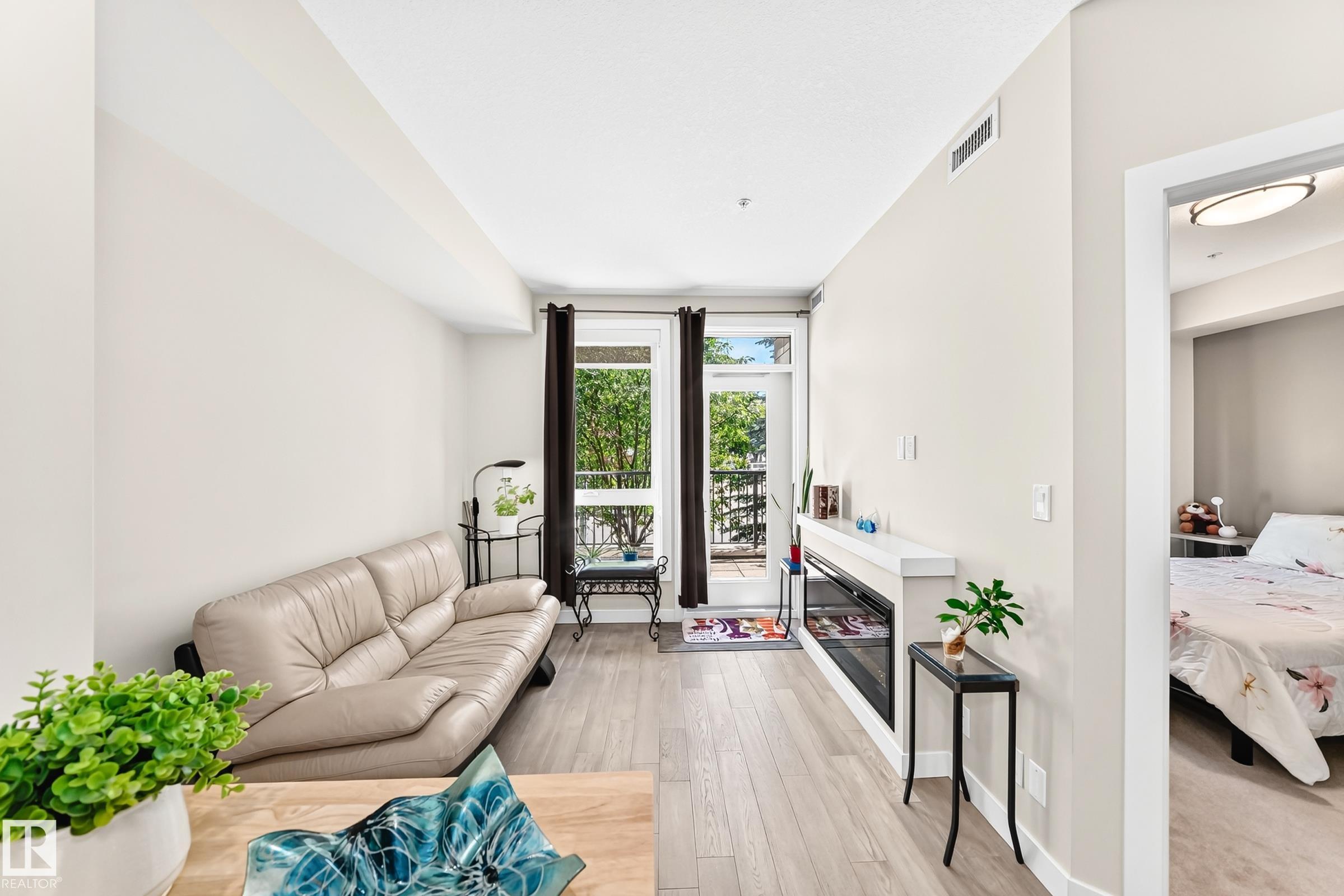 Photo 9 at 103 - 11710 87 Avenue NW, Windsor Park, Edmonton