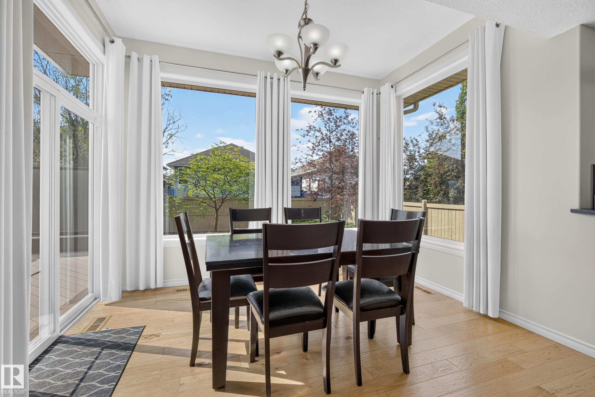 Photo 13 at 101 Ridgebrook Close, The Ridge, Sherwood Park