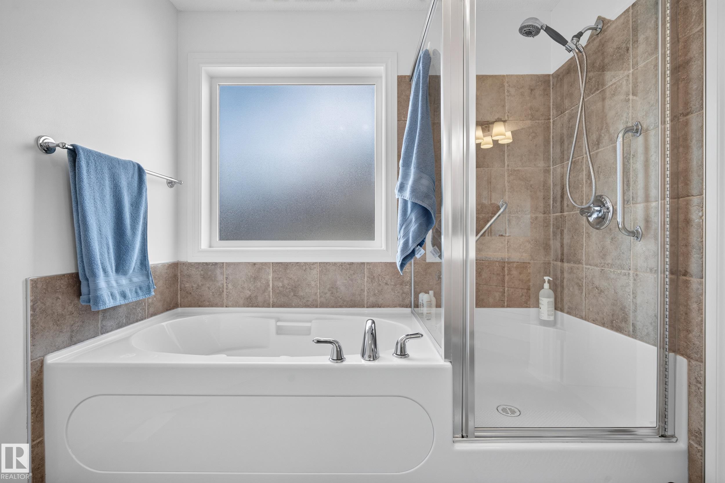 Photo 24 at 101 Ridgebrook Close, The Ridge, Sherwood Park