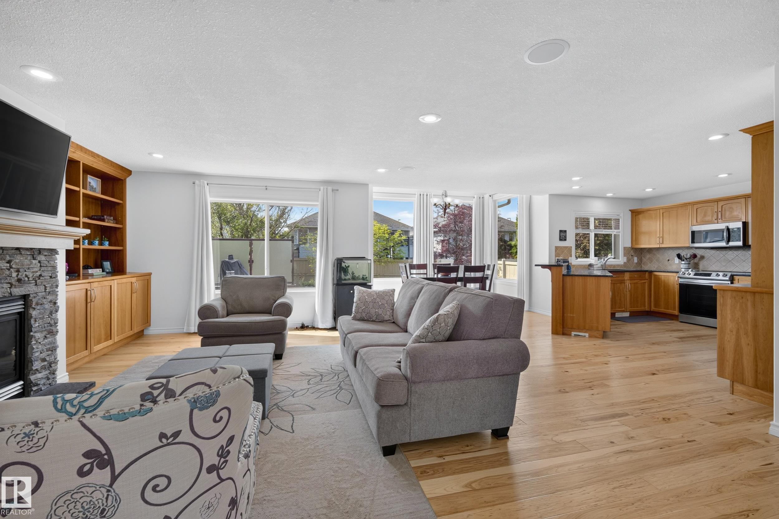 Photo 6 at 101 Ridgebrook Close, The Ridge, Sherwood Park