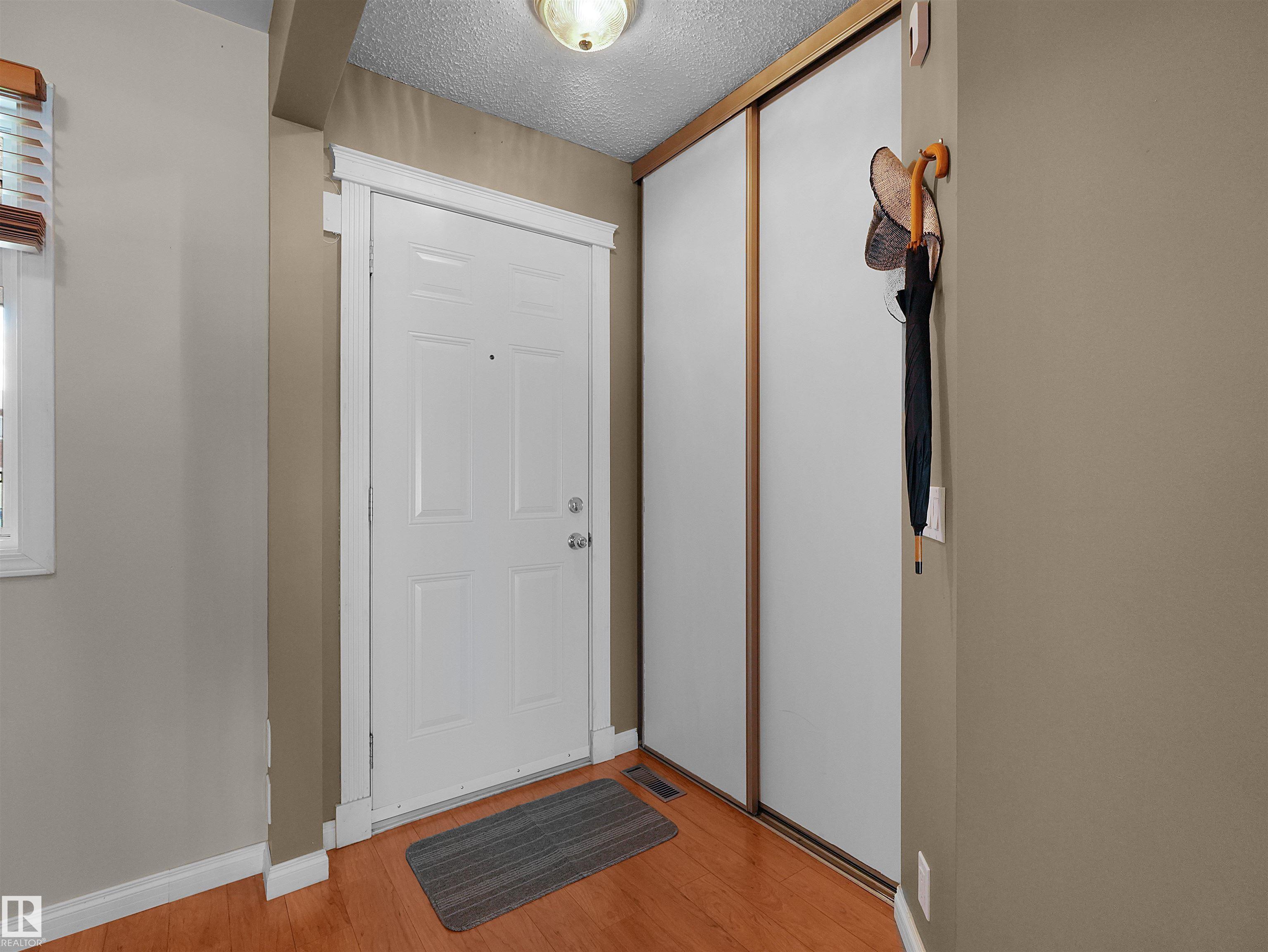 16 - 13833 30 Street NW, Hairsine, Edmonton