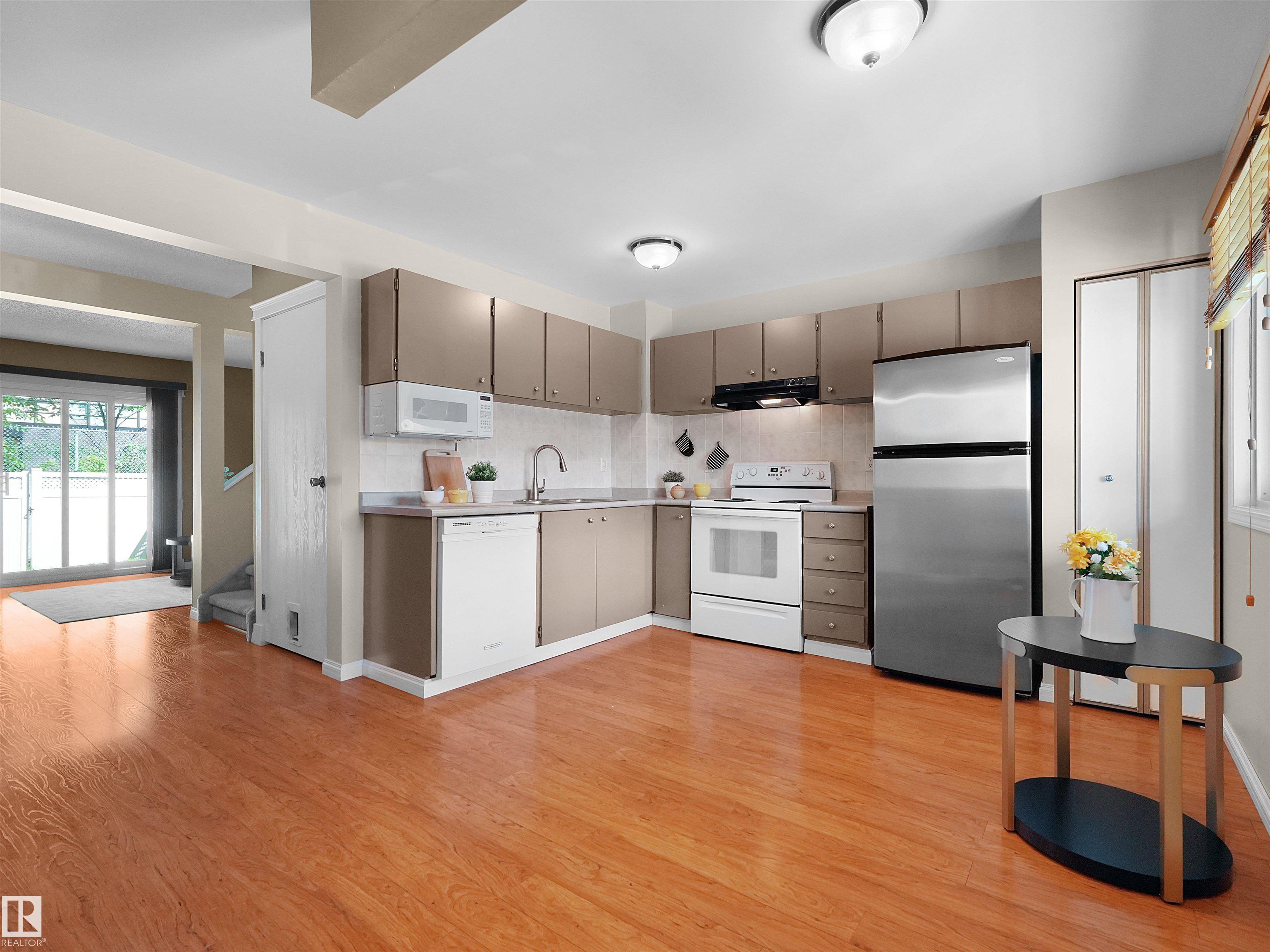 16 - 13833 30 Street NW, Hairsine, Edmonton