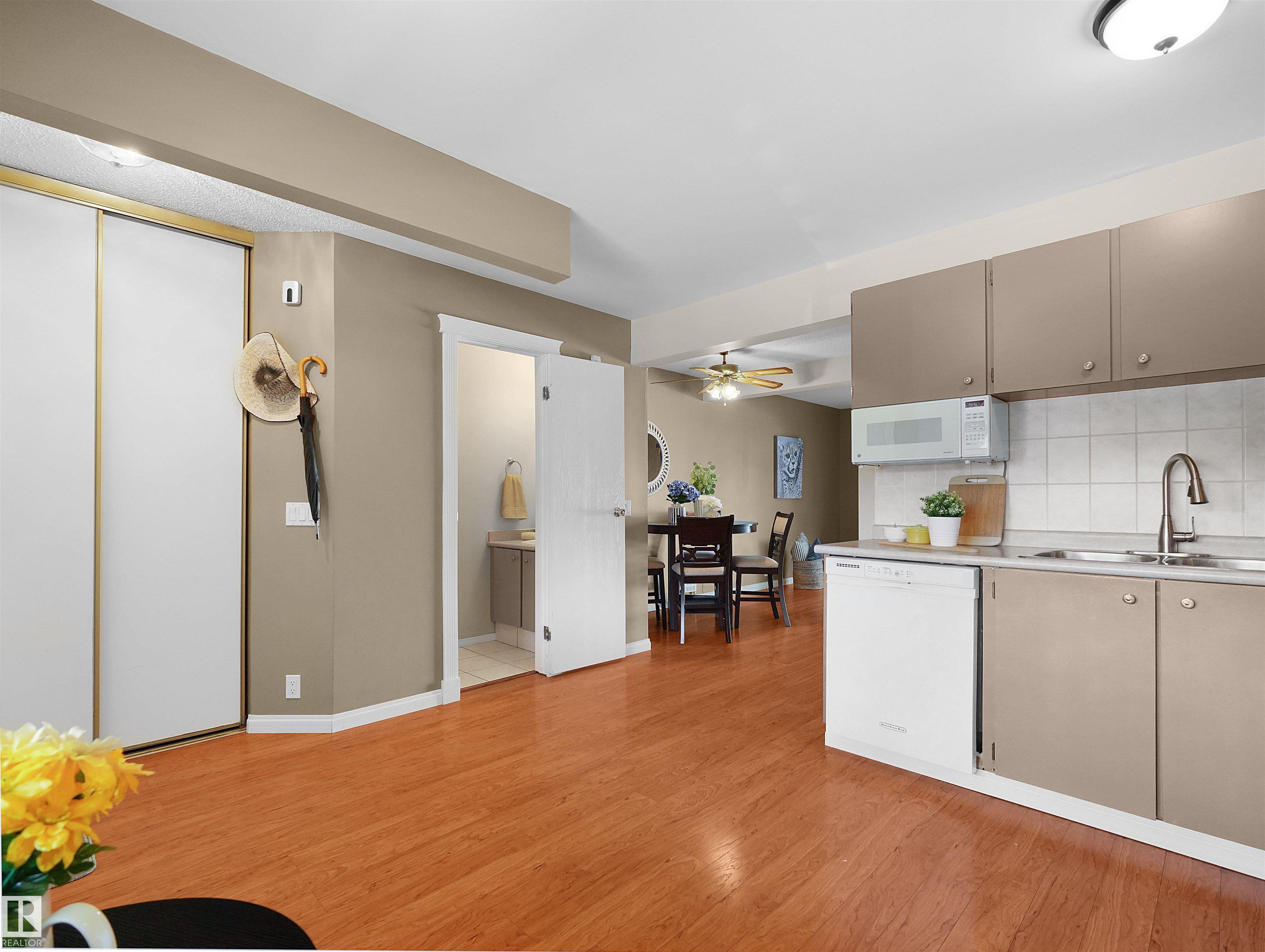 Photo 7 at 16 - 13833 30 Street NW, Hairsine, Edmonton