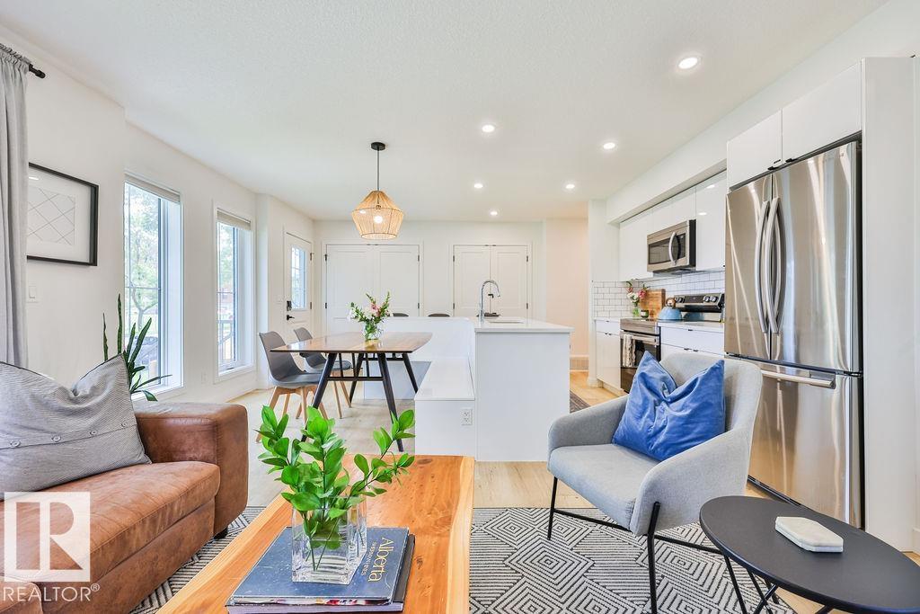 Photo 15 at 11206 95a Street NW, Alberta Avenue, Edmonton