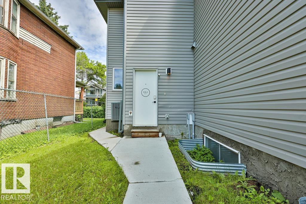 Photo 44 at 11206 95a Street NW, Alberta Avenue, Edmonton