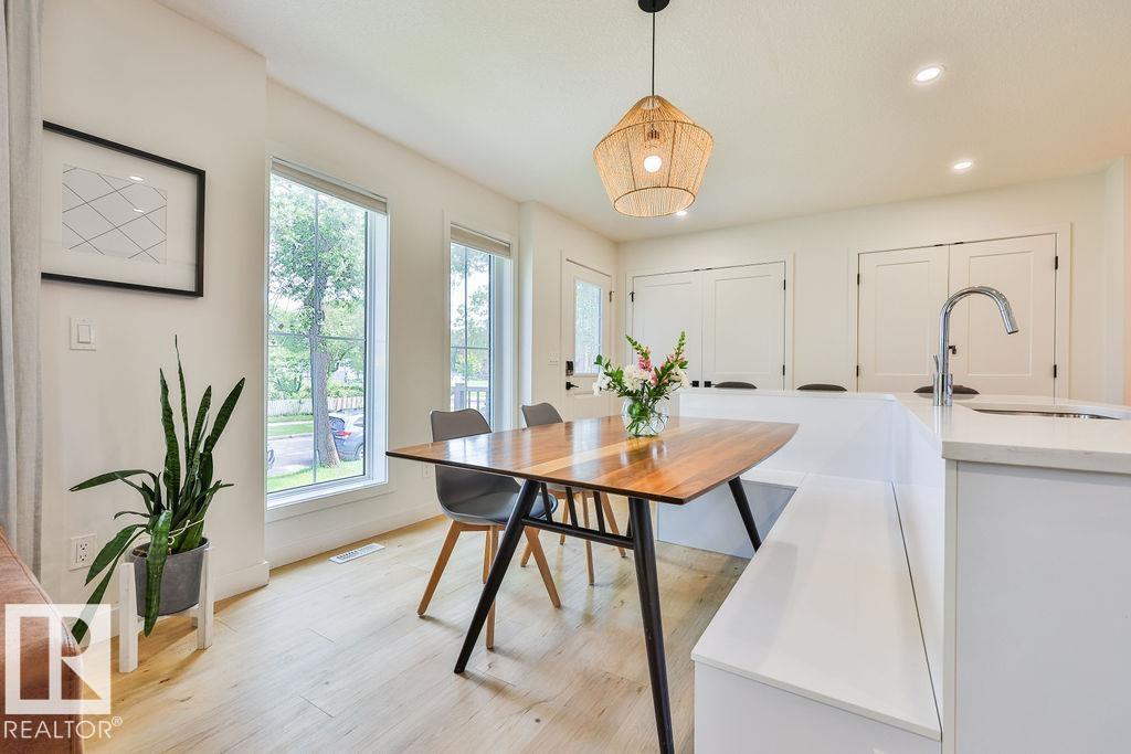 Photo 10 at 11206 95a Street NW, Alberta Avenue, Edmonton