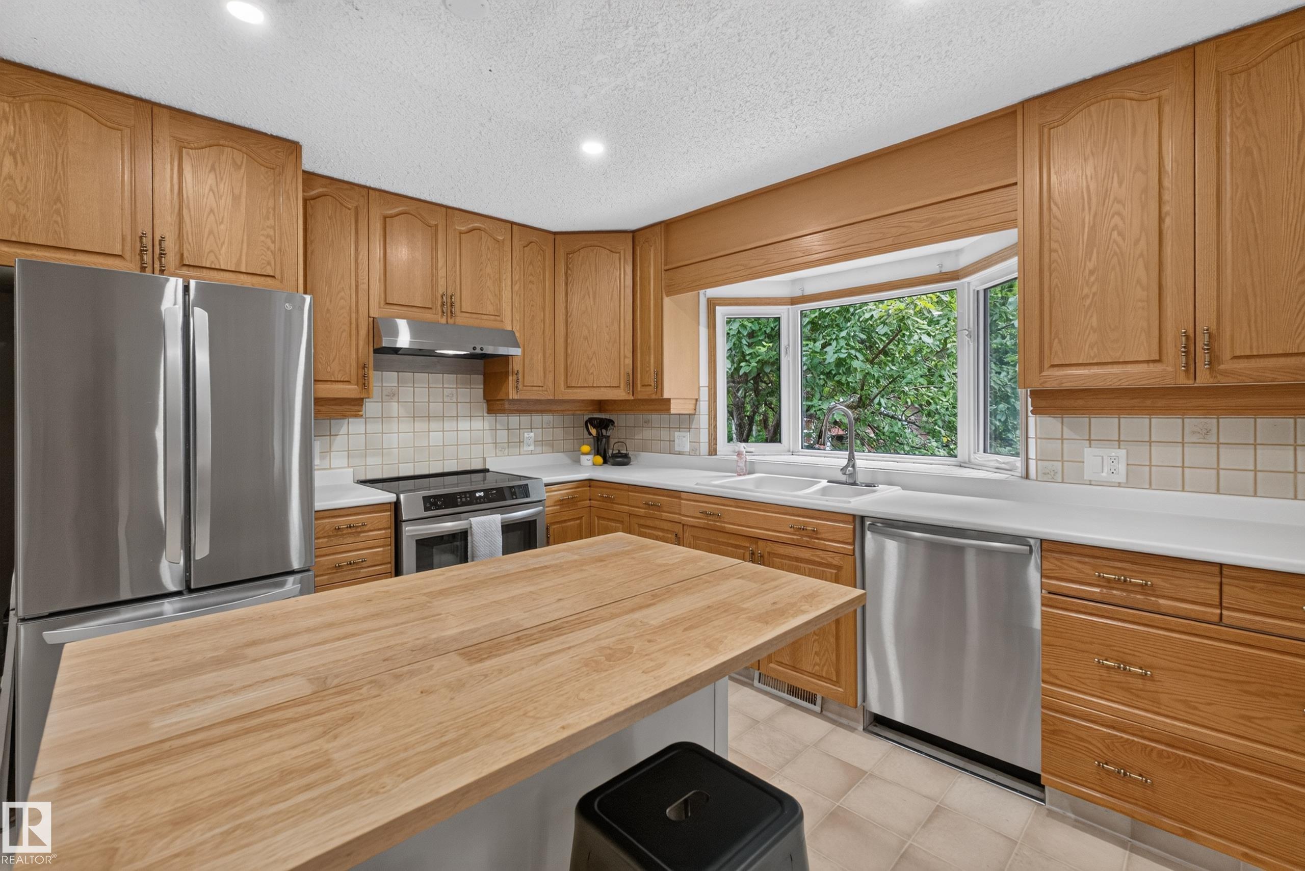 Photo 17 at 59 Fair Oaks Drive, Forest Lawn, St. Albert