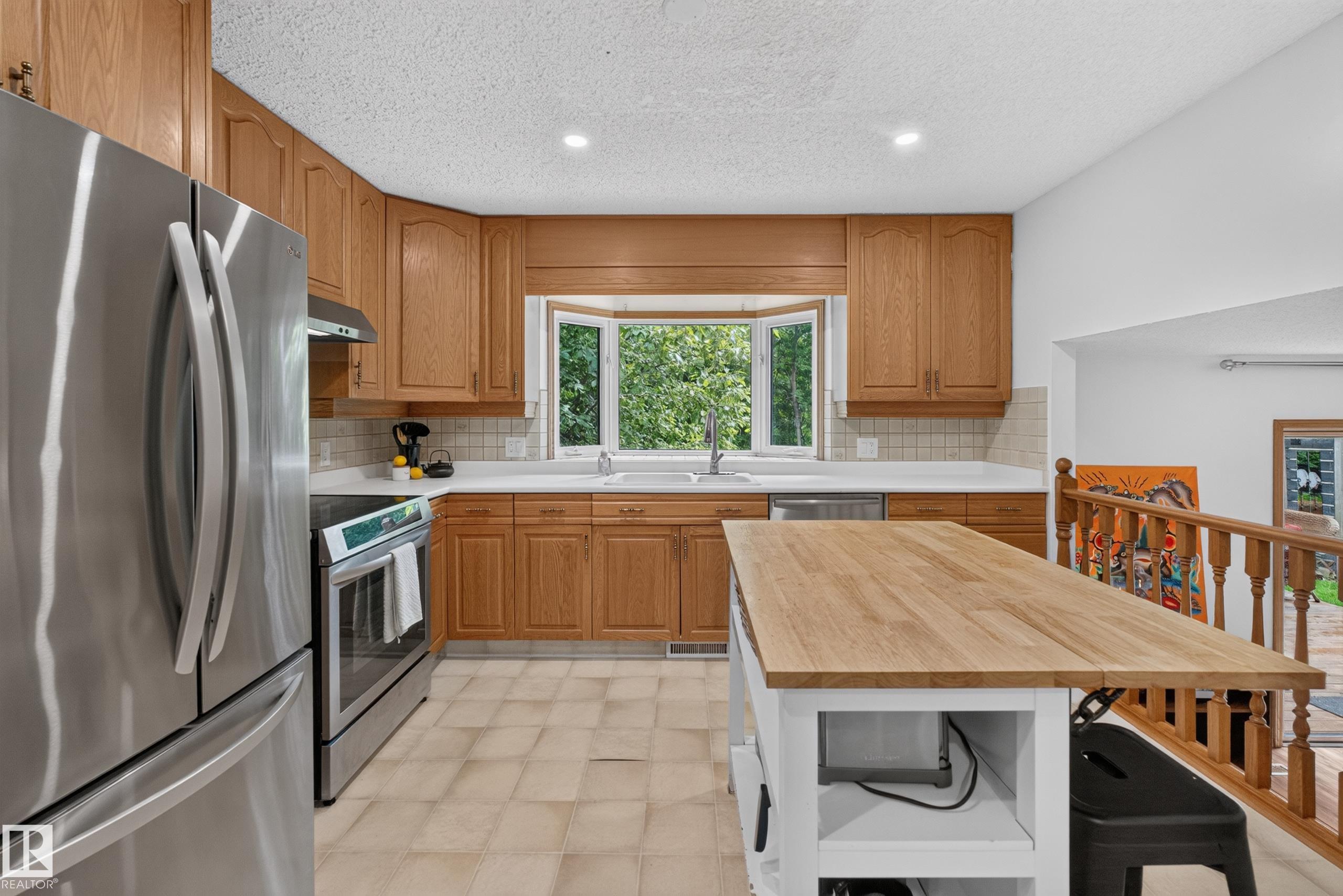 Photo 21 at 59 Fair Oaks Drive, Forest Lawn, St. Albert