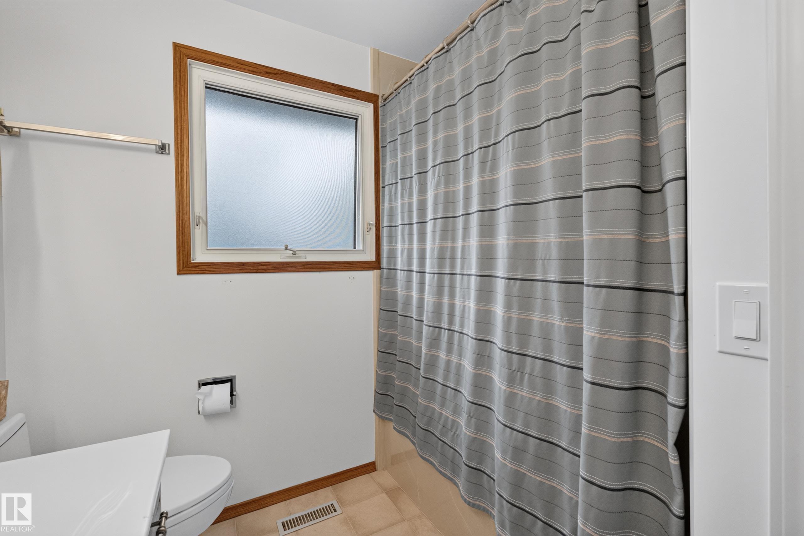 Photo 44 at 59 Fair Oaks Drive, Forest Lawn, St. Albert