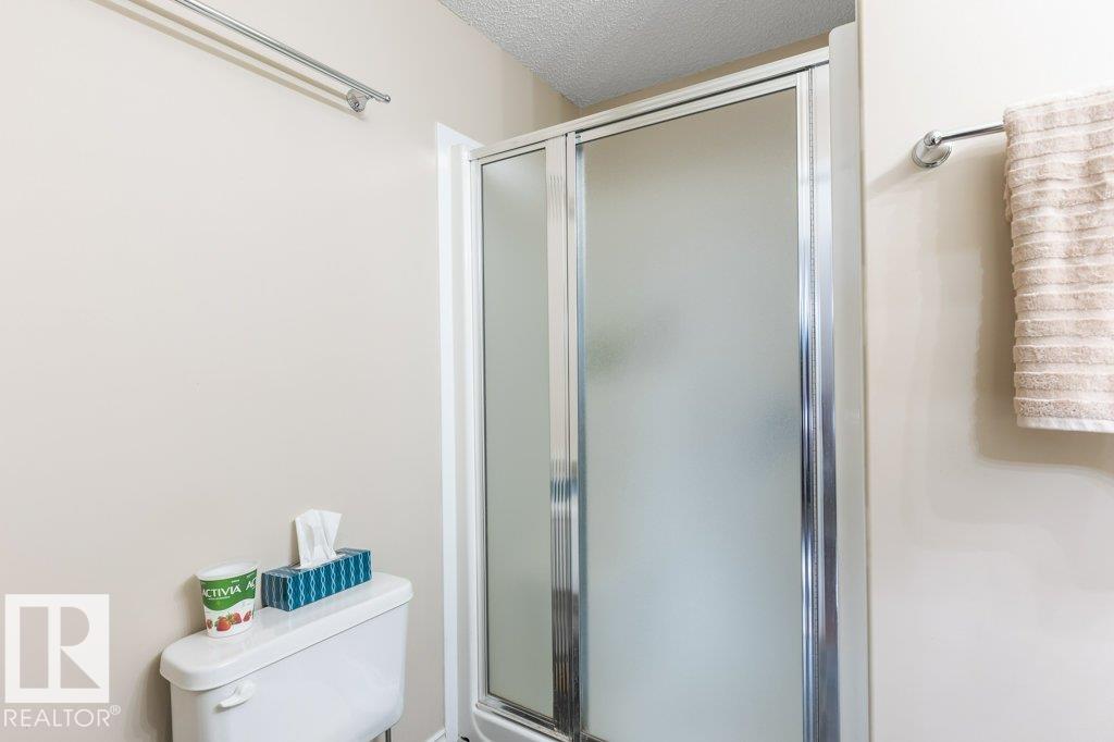 Photo 16 at 135 - 16807 100 Avenue NW, Glenwood, Edmonton