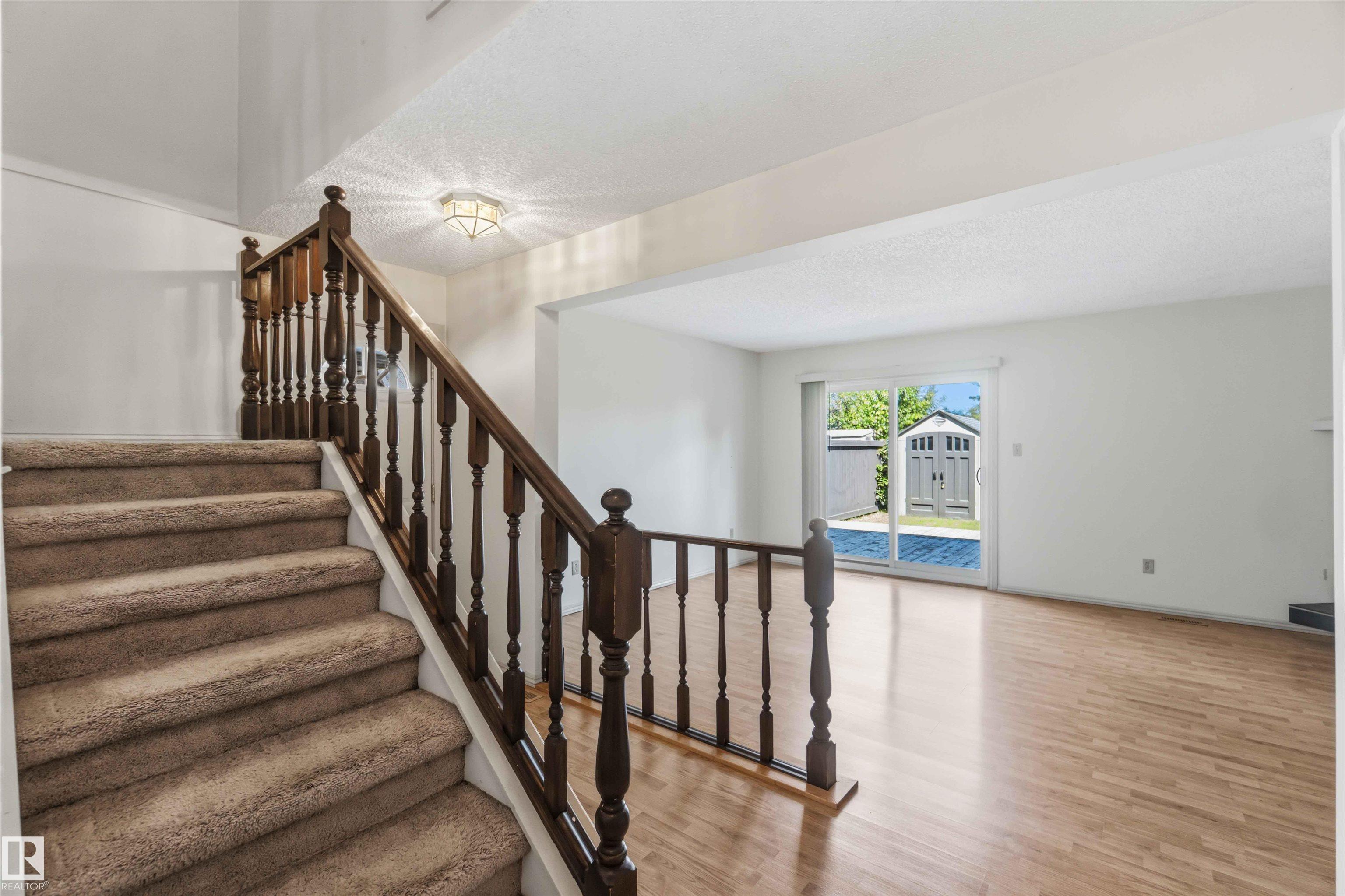 Photo 13 at 2716 136a Avenue NW, Kernohan, Edmonton