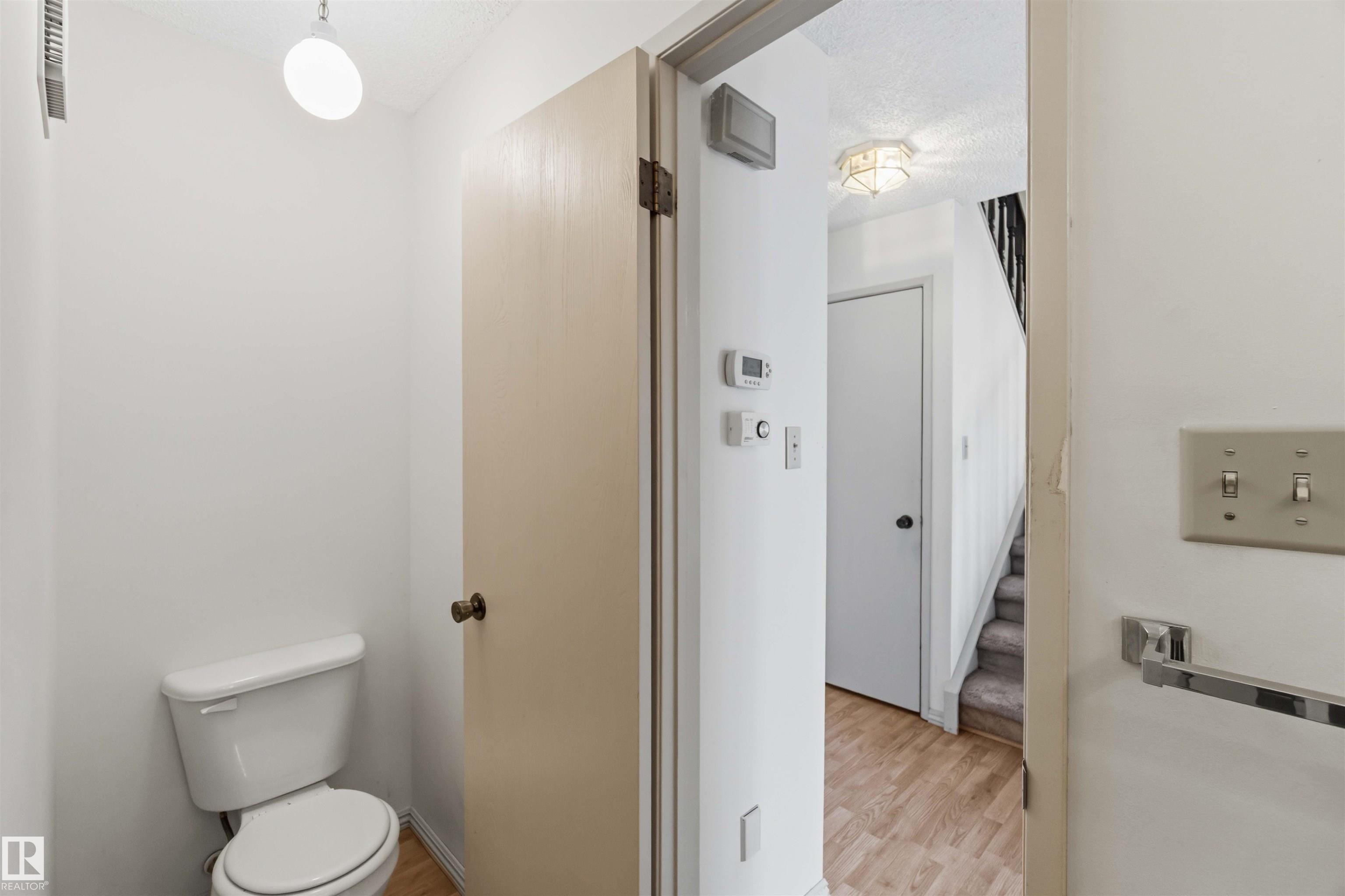 Photo 31 at 2716 136a Avenue NW, Kernohan, Edmonton