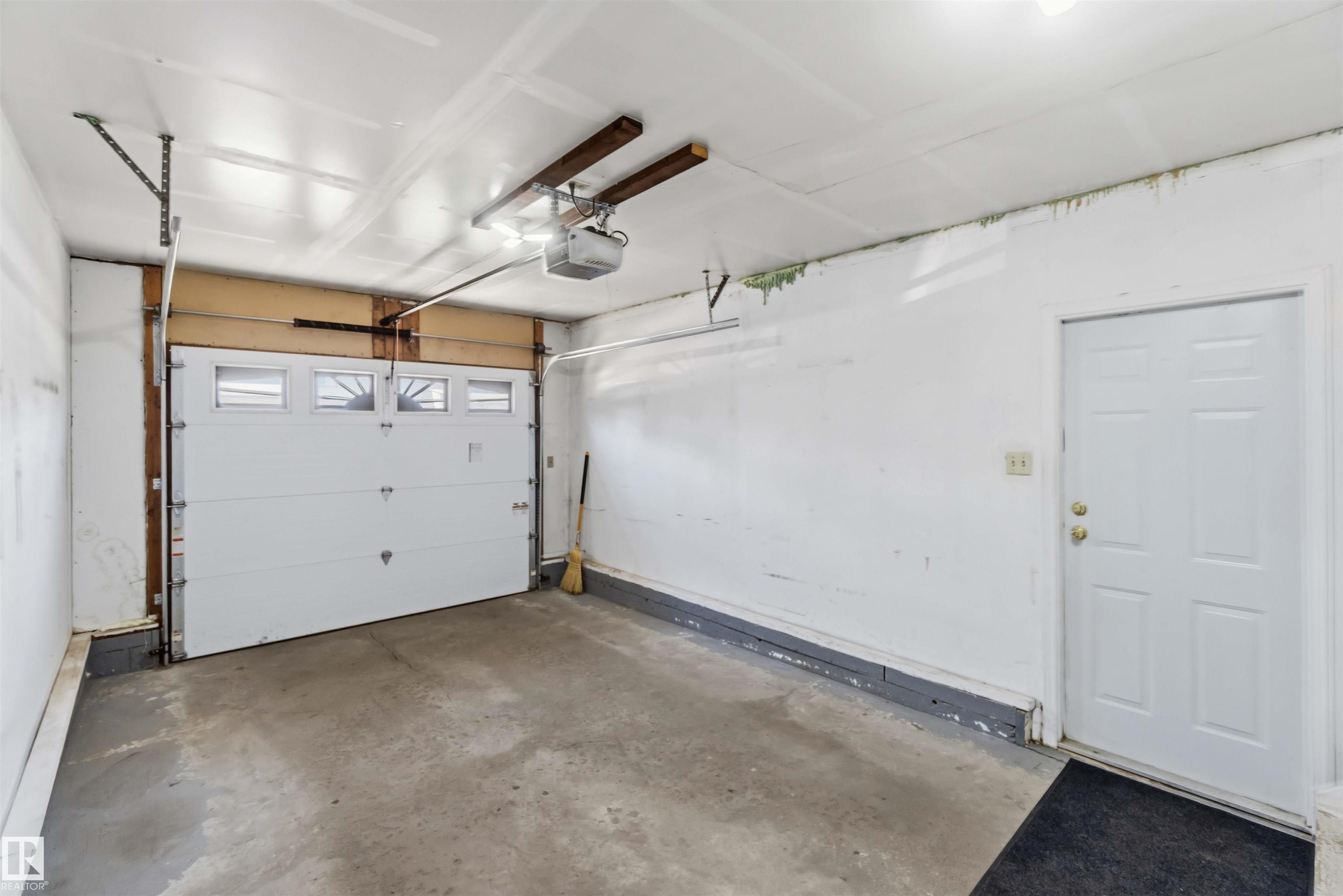 Photo 50 at 2716 136a Avenue NW, Kernohan, Edmonton
