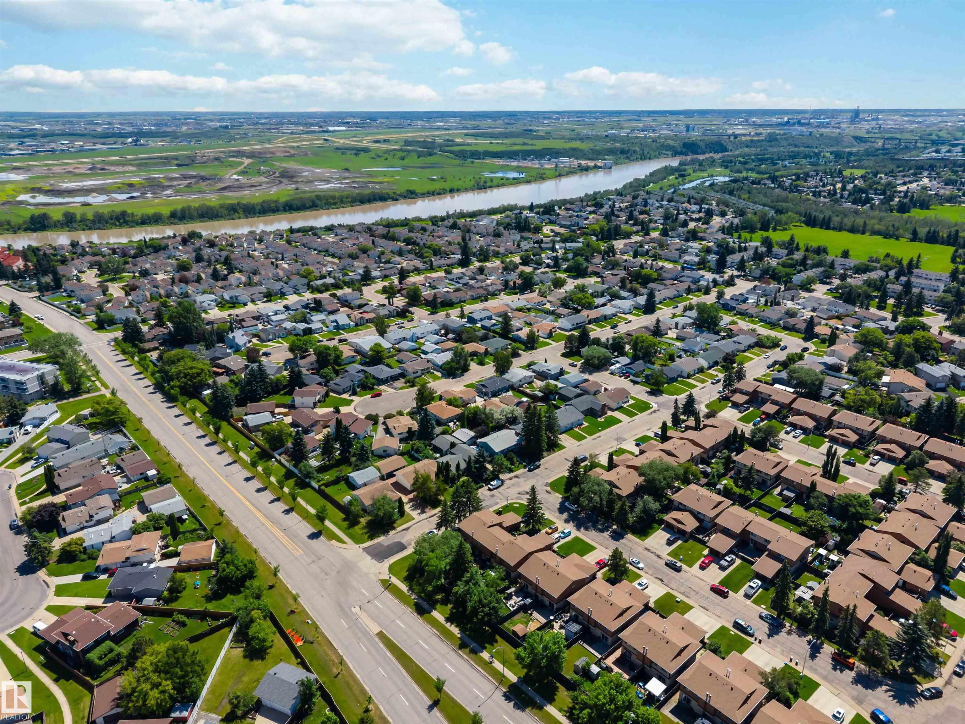 Photo 58 at 2716 136a Avenue NW, Kernohan, Edmonton