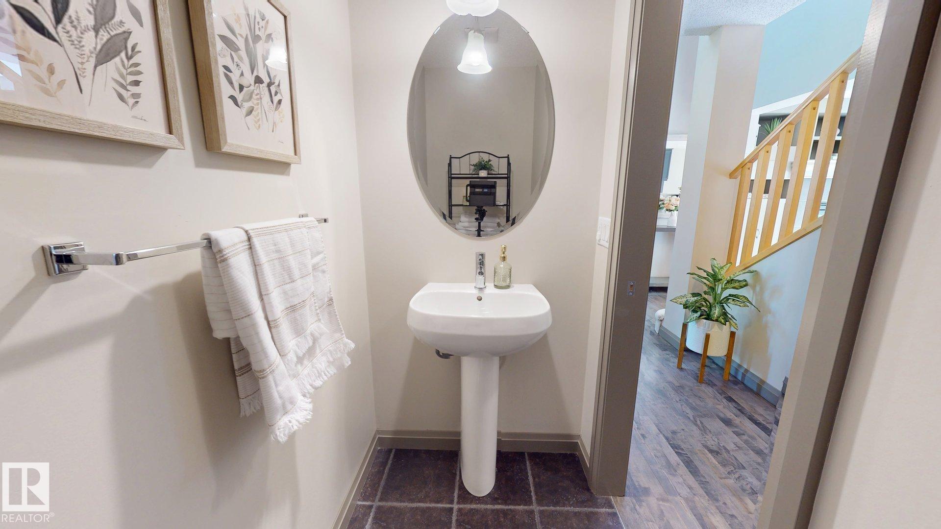 Photo 11 at 112 Becker Crescent, South Pointe, Fort Saskatchewan