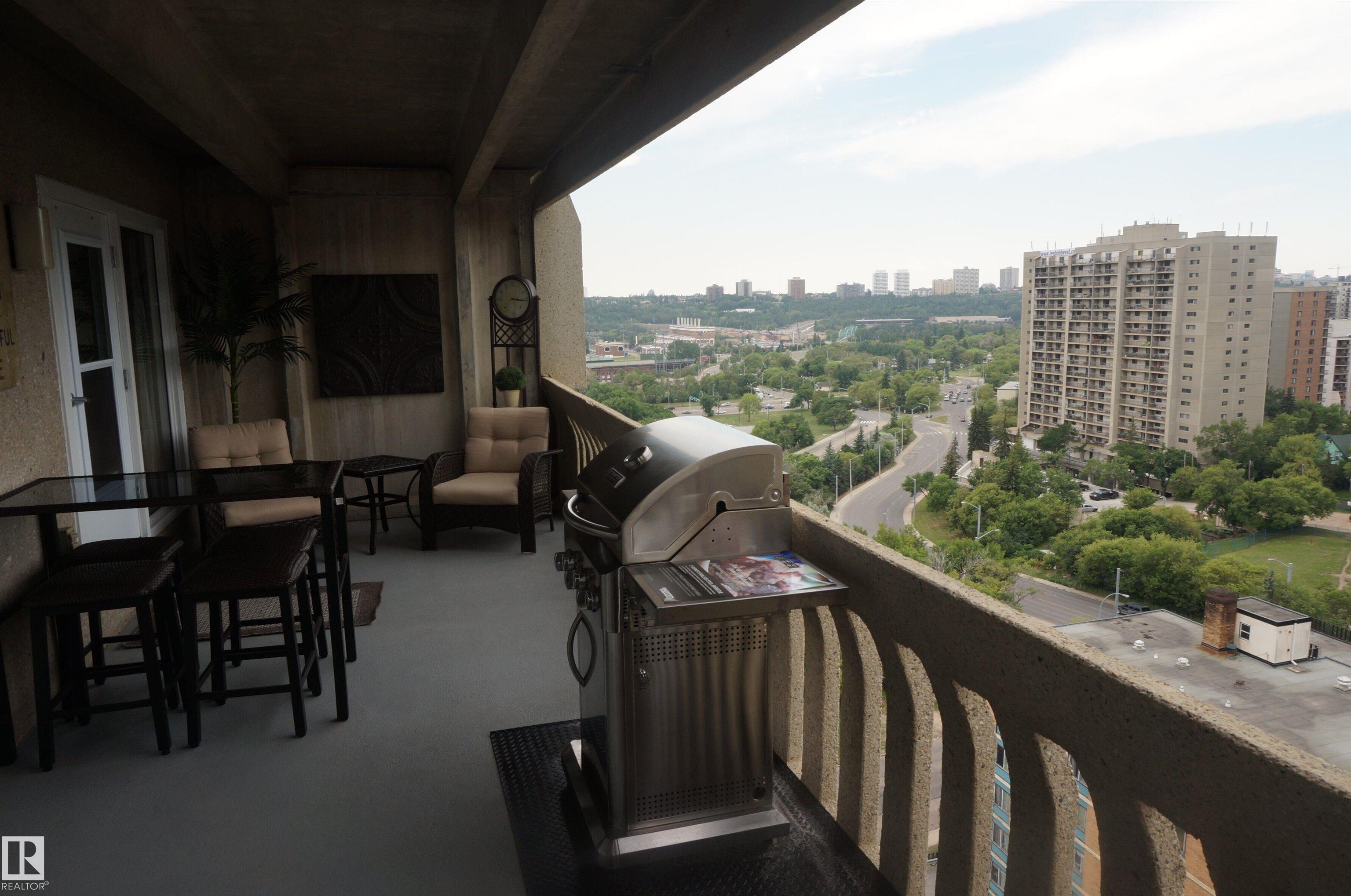 1703 - 9918 101 Street NW, Downtown, Edmonton