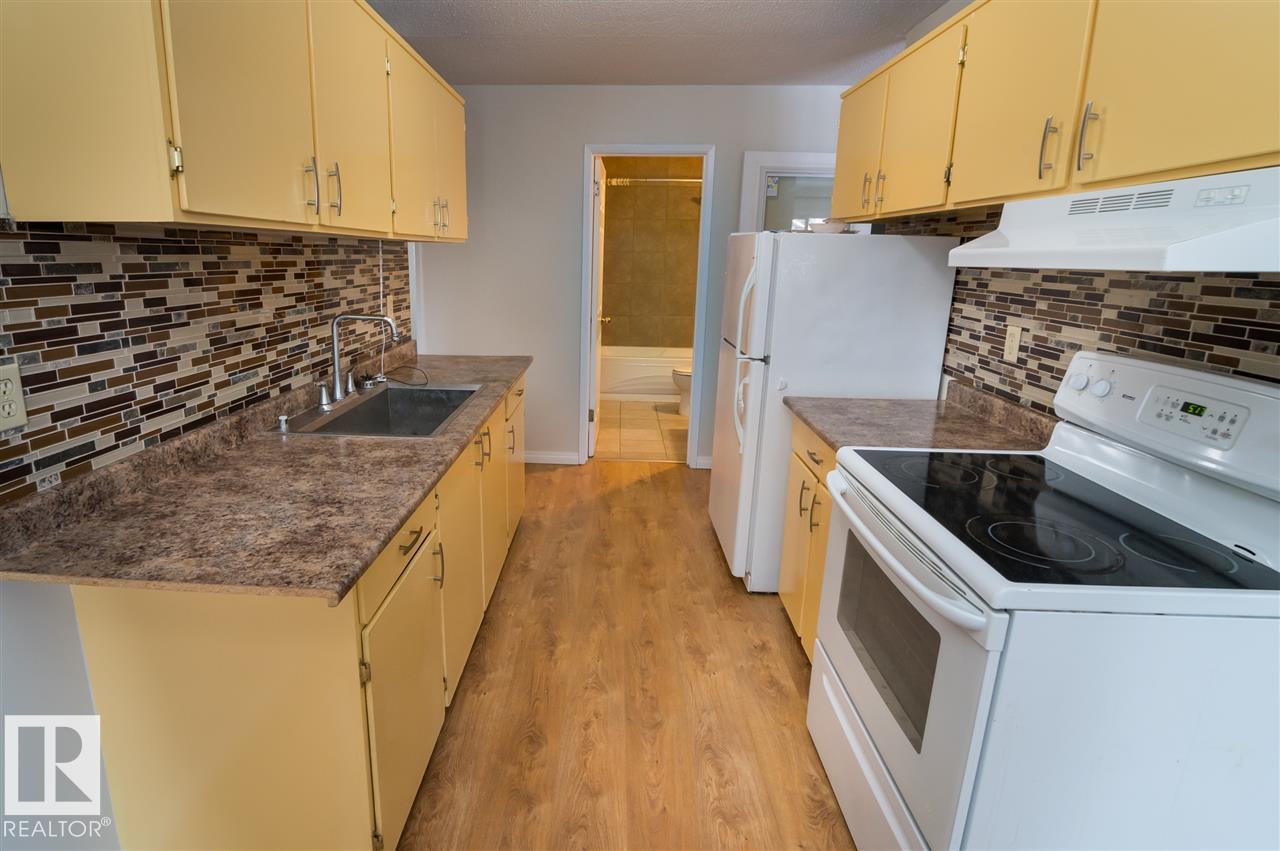 Photo 6 at 54 - 5615 105 Street NW, Pleasantview, Edmonton