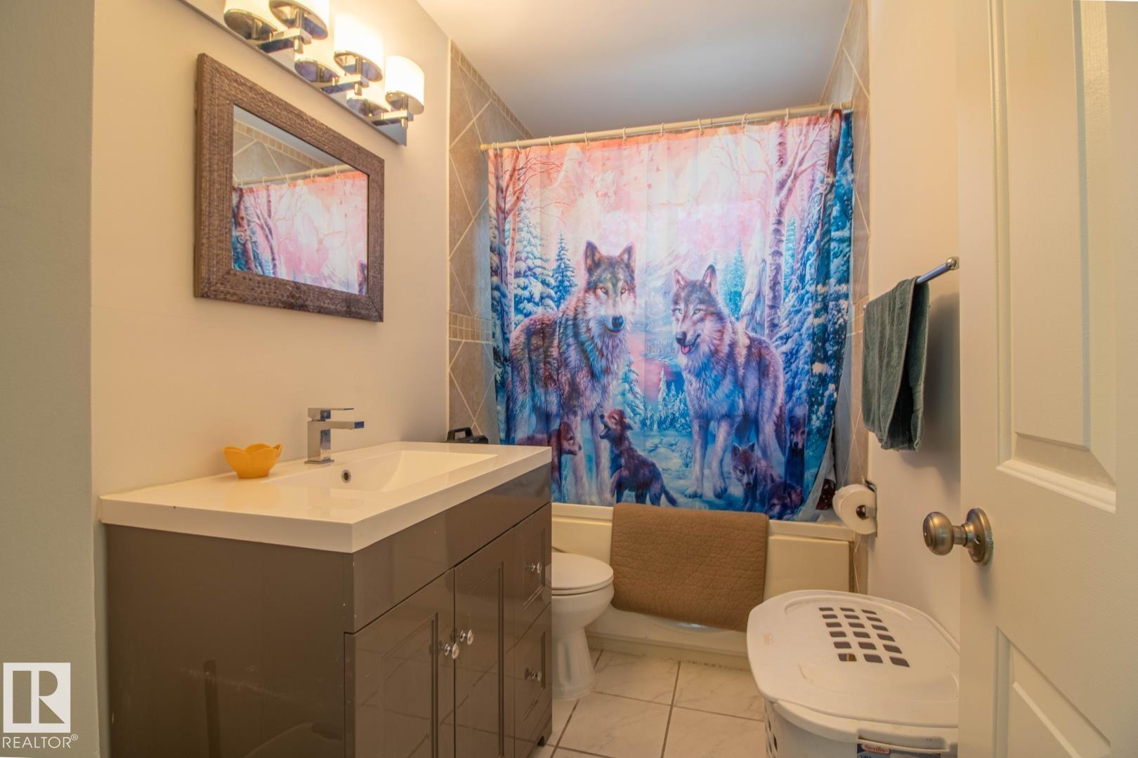 https://zimg.paragon.ice.com/ParagonImages/Property/PM/RAE/225409845/10/0/0/840b0dbd63a61b6878612169ebb1c5d2/1/a07f253e7757405bb9f05e1d58248612/225409845-2ebdbf62-a47d-42bf-a7ed-ea8df3af1e51.JPG