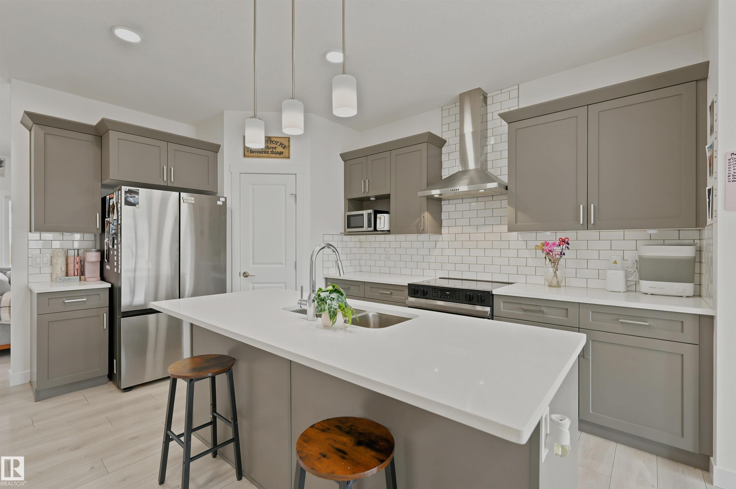 Photo 9 at 9815 107a Avenue, Morinville