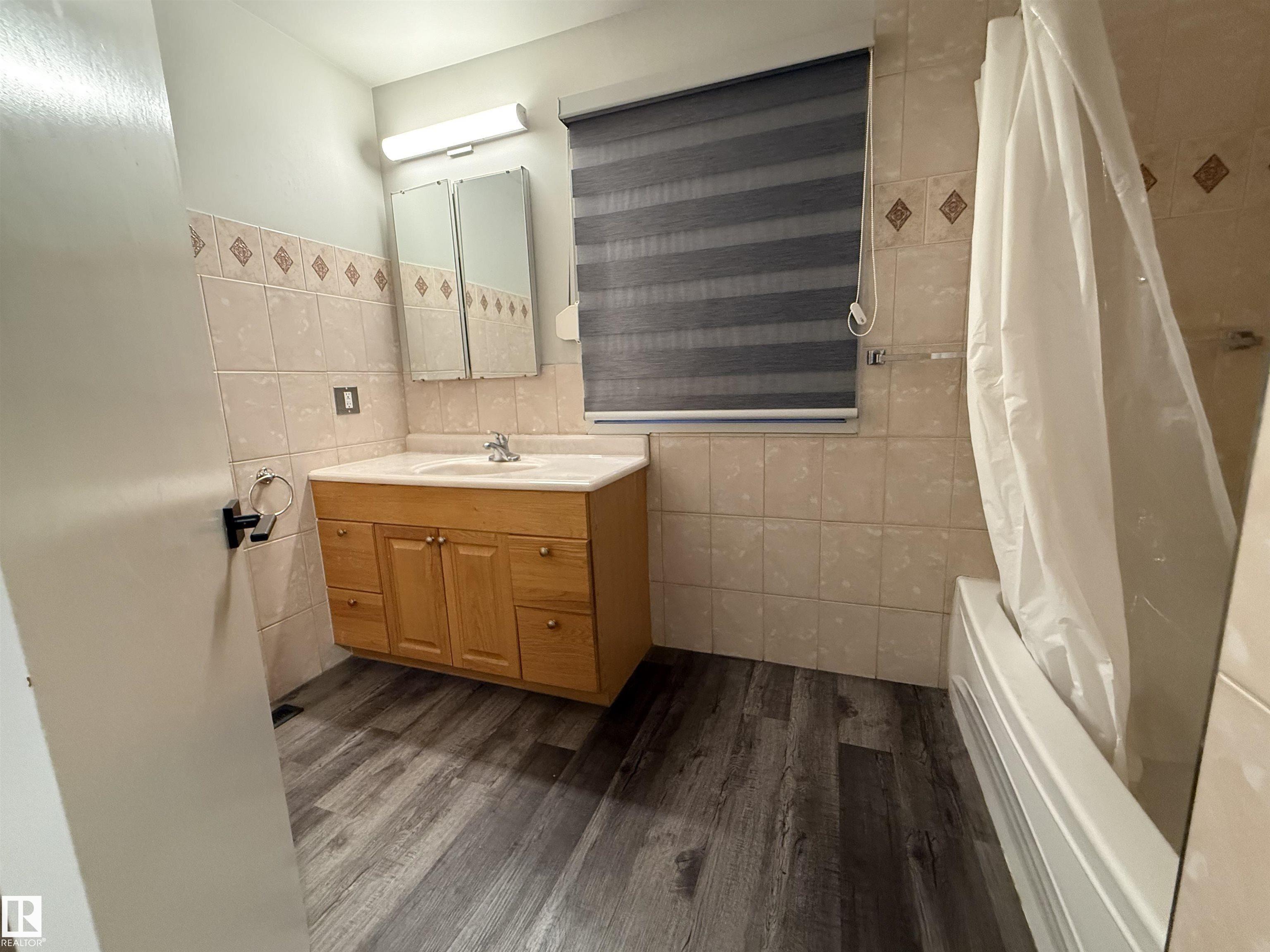 Picture for CIR Realty