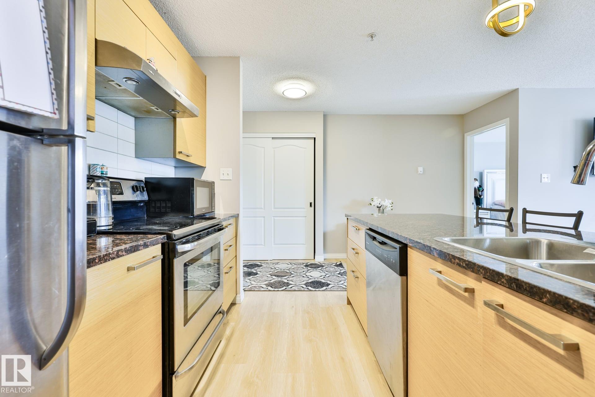 Photo 7 at 3320 - 9351 Simpson Drive NW, South Terwillegar, Edmonton