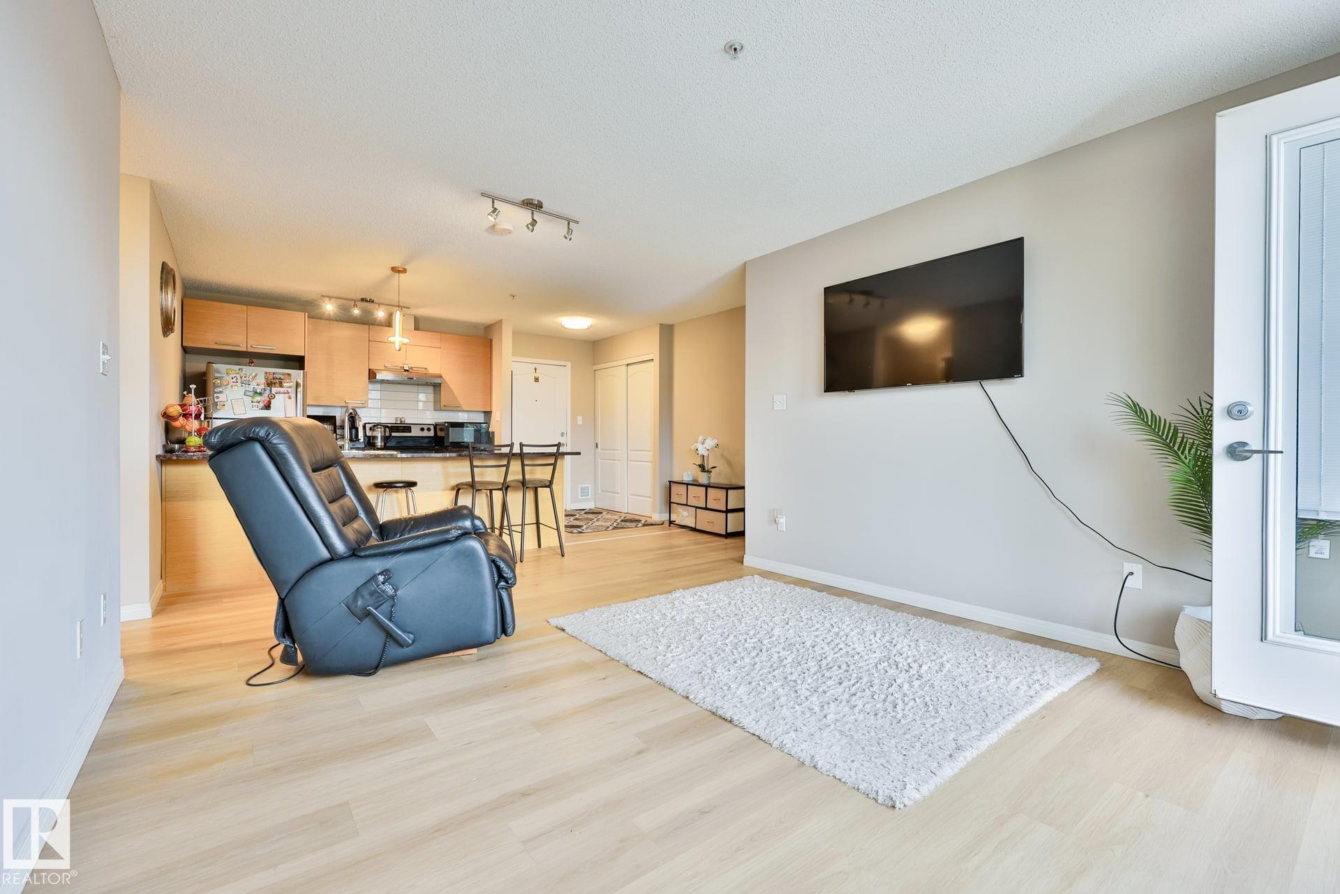 Photo 10 at 3320 - 9351 Simpson Drive NW, South Terwillegar, Edmonton