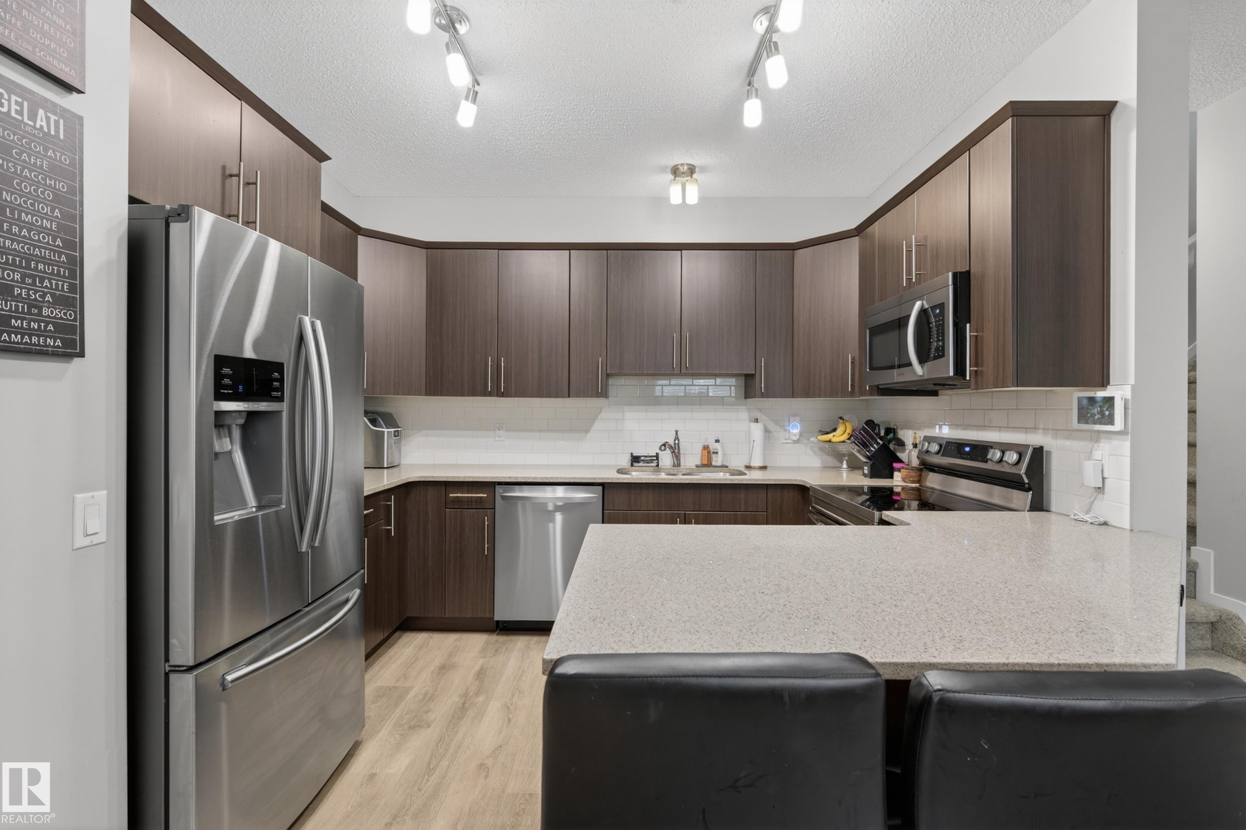 Photo 8 at 70 James Crescent, Jensen Lakes, St. Albert