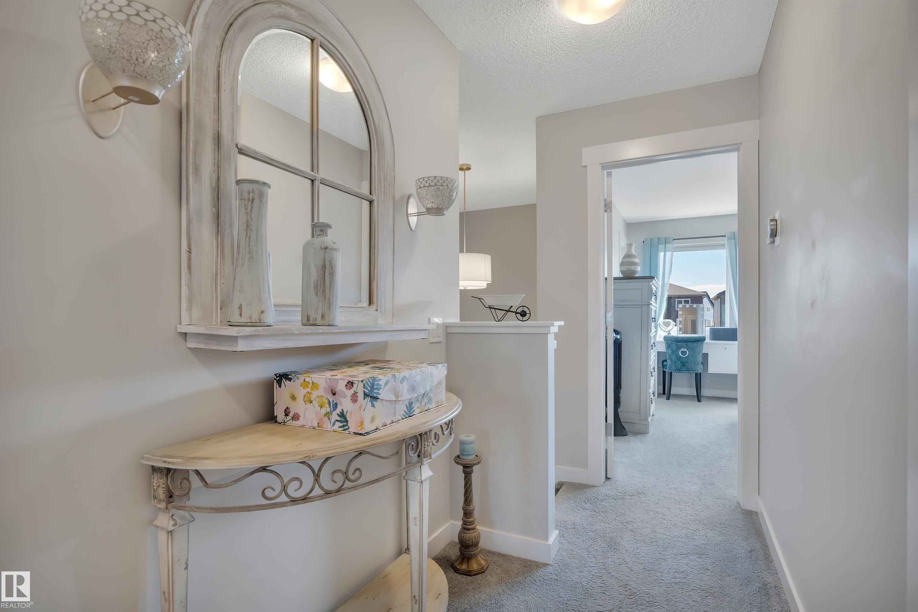 https://zimg.paragon.ice.com/ParagonImages/Property/PM/RAE/225409880/20/0/0/84191a16f1a800277627dca19a785df1/1/6124ef47746df0e57ad5a080df29eab6/225409880-0c484243-574e-43c4-bca6-19b1cdf0264e.JPG