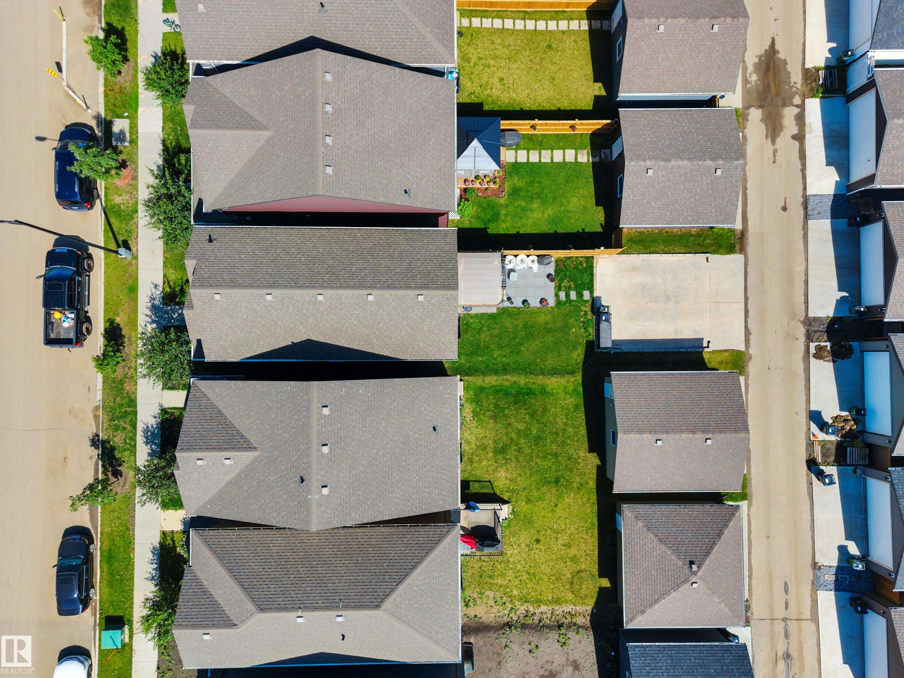 https://zimg.paragon.ice.com/ParagonImages/Property/PM/RAE/225409880/55/0/0/e4a7ec2feb5b74aab5a723808cb63923/1/6124ef47746df0e57ad5a080df29eab6/225409880-44ee196a-258c-4b61-87f0-1cec2f6d5f1f.JPG