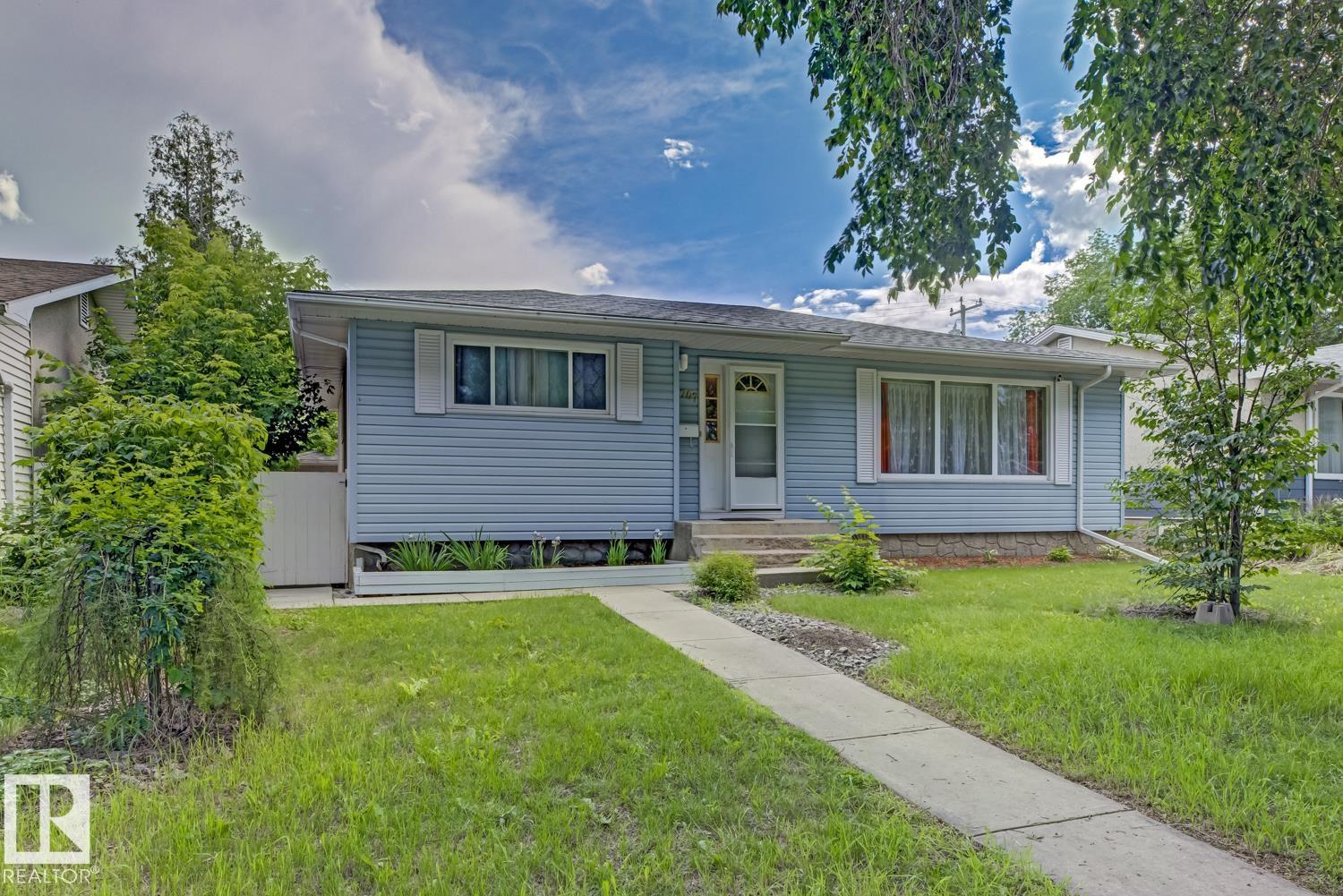 Picture for 15707 92 AV NW